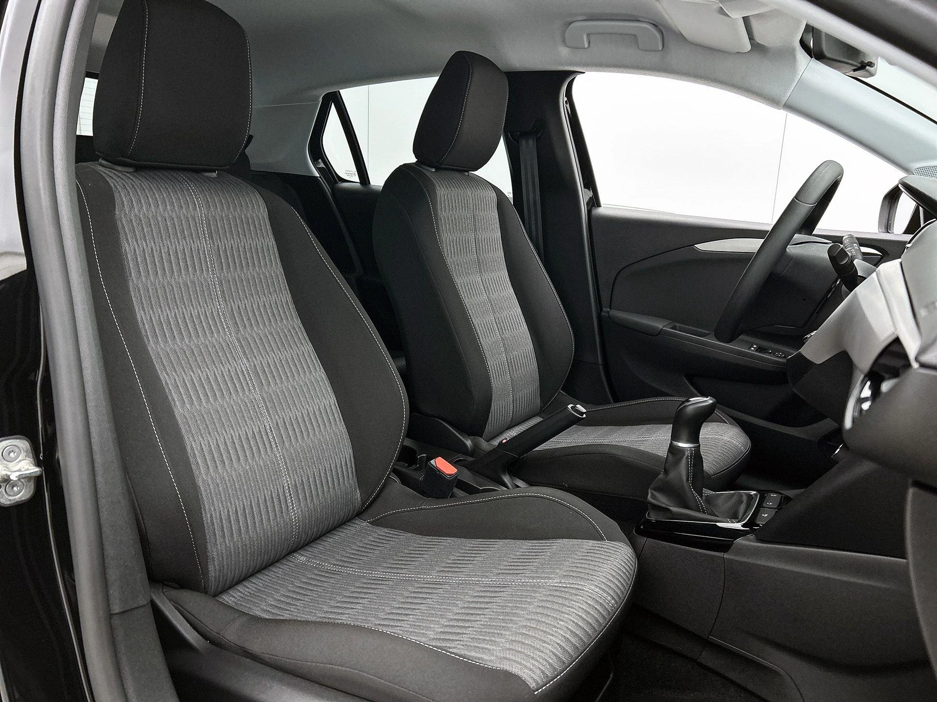 Opel-Corsa-image-38