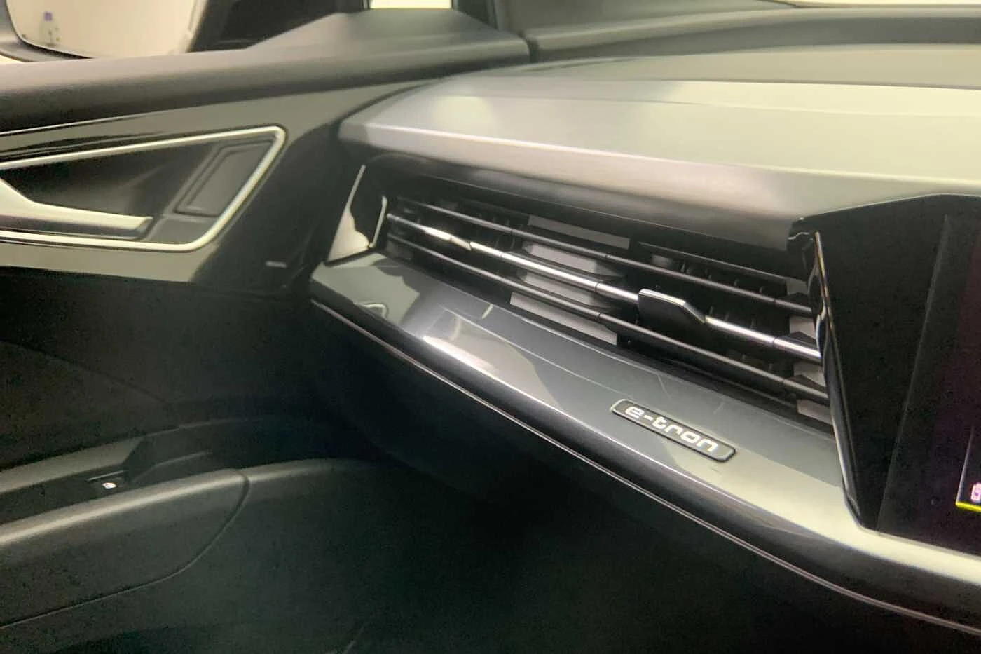 Audi-Q4 Sportback e-tron-image-19