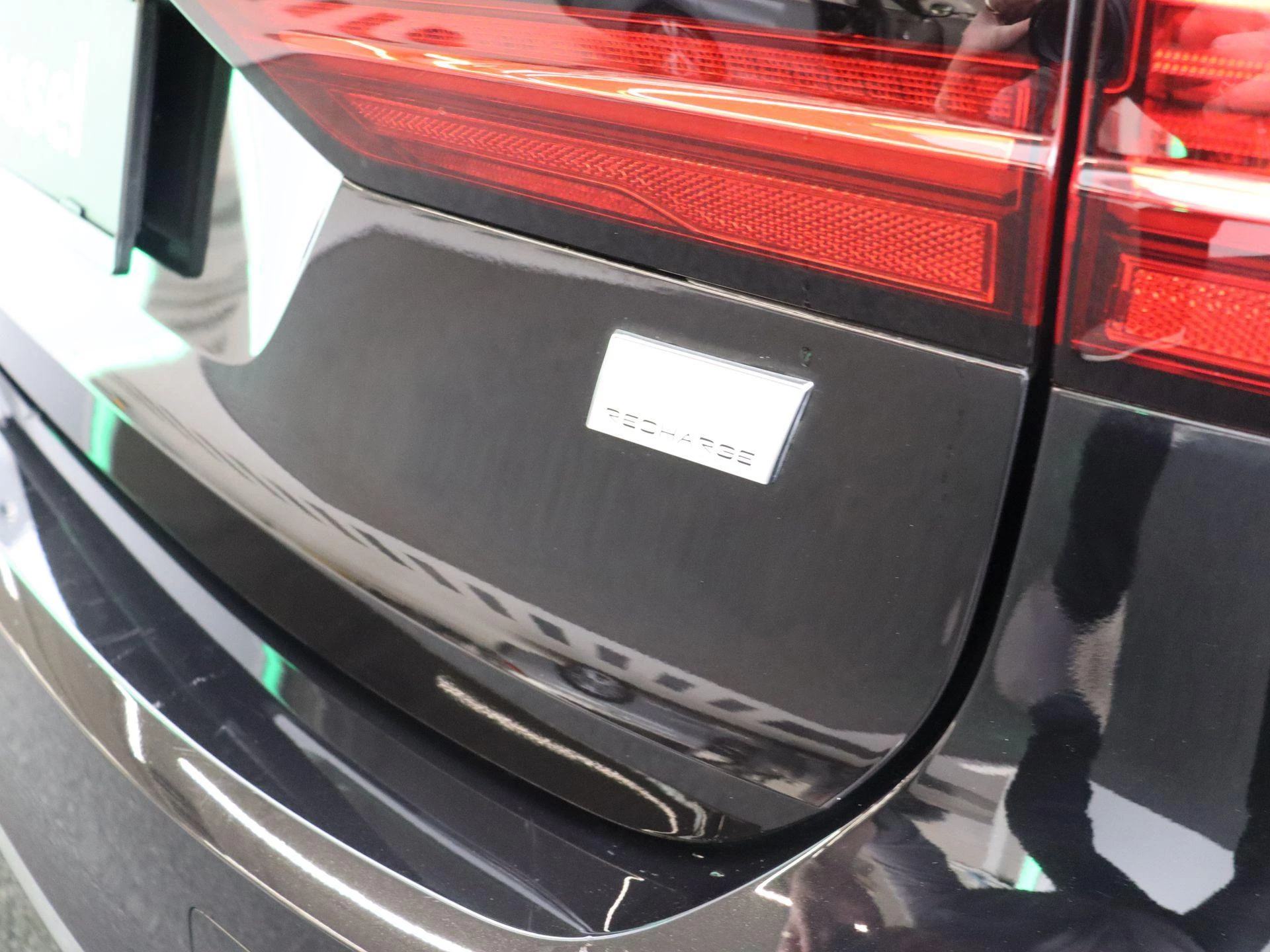 Volvo-V90-image-25