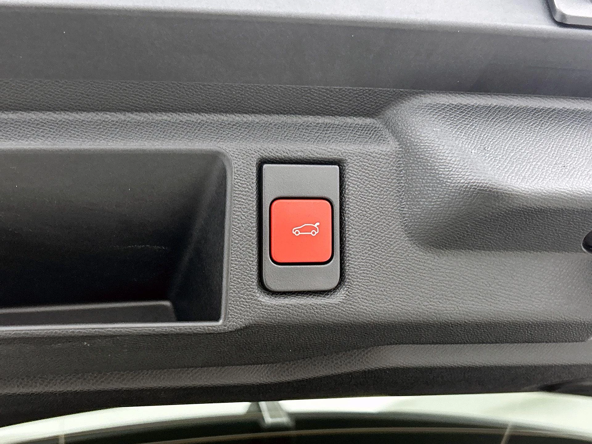 Opel Grandland 1.2 Turbo Hybrid Business Edition