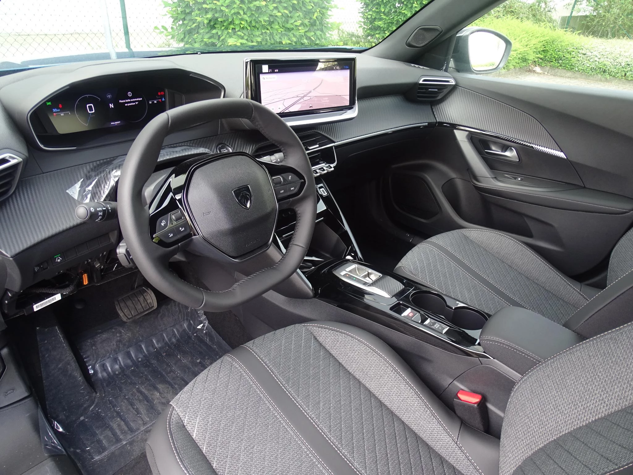 Peugeot-2008-image-13