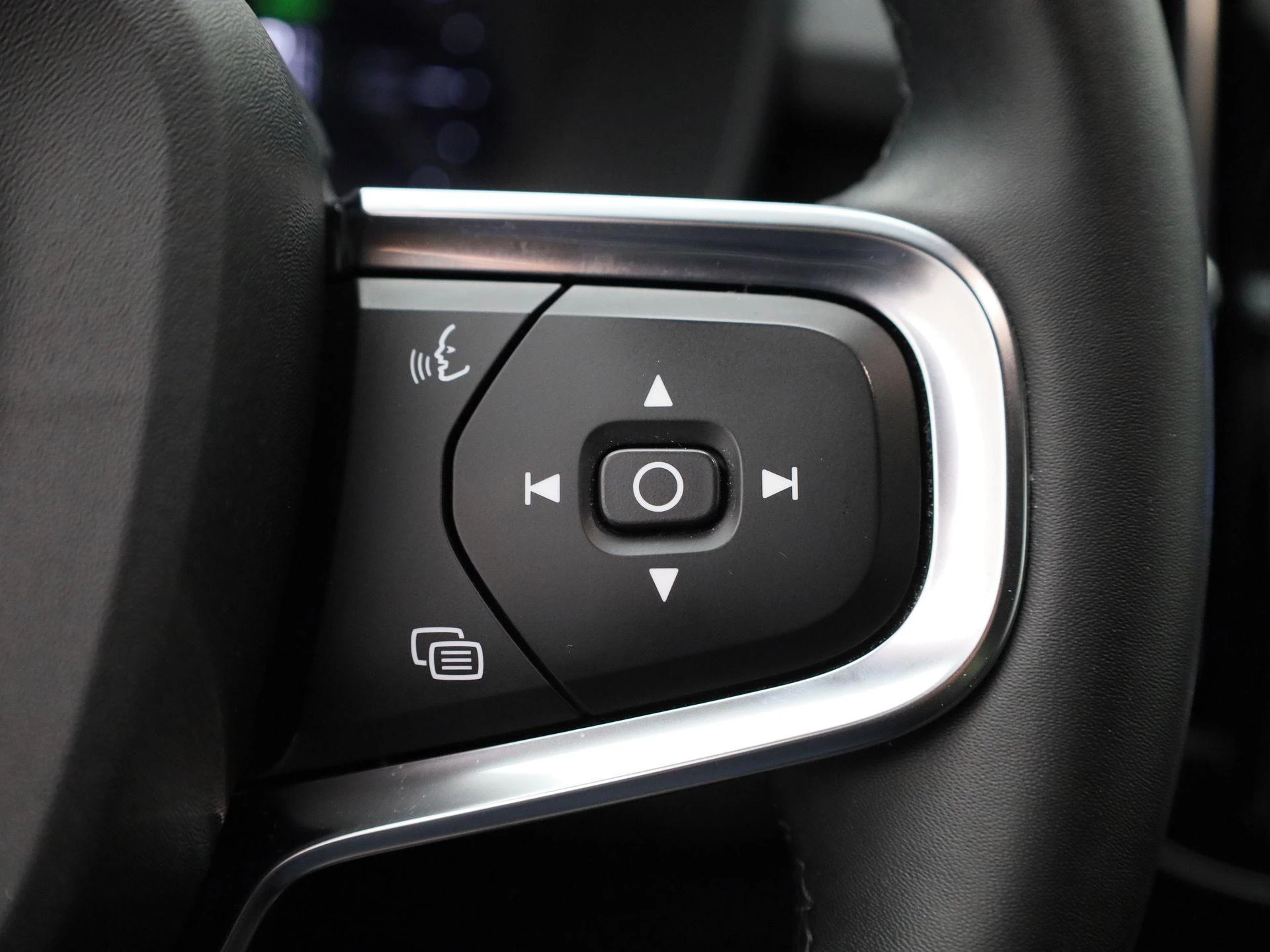 Volvo XC40 Recharge Core