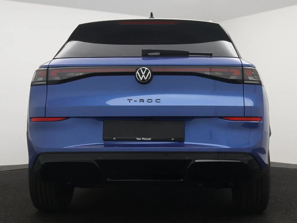 Volkswagen-T-Roc-image-3