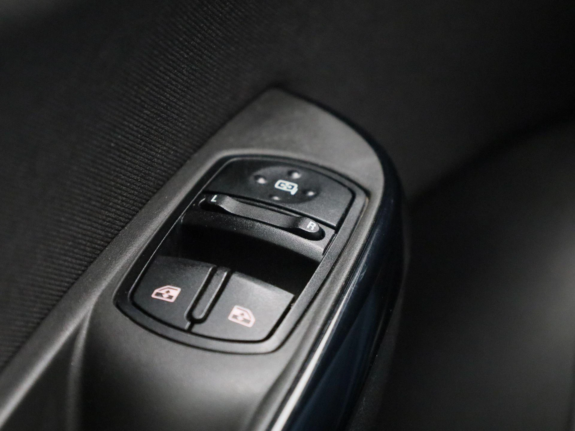 Opel-Corsa-image-25