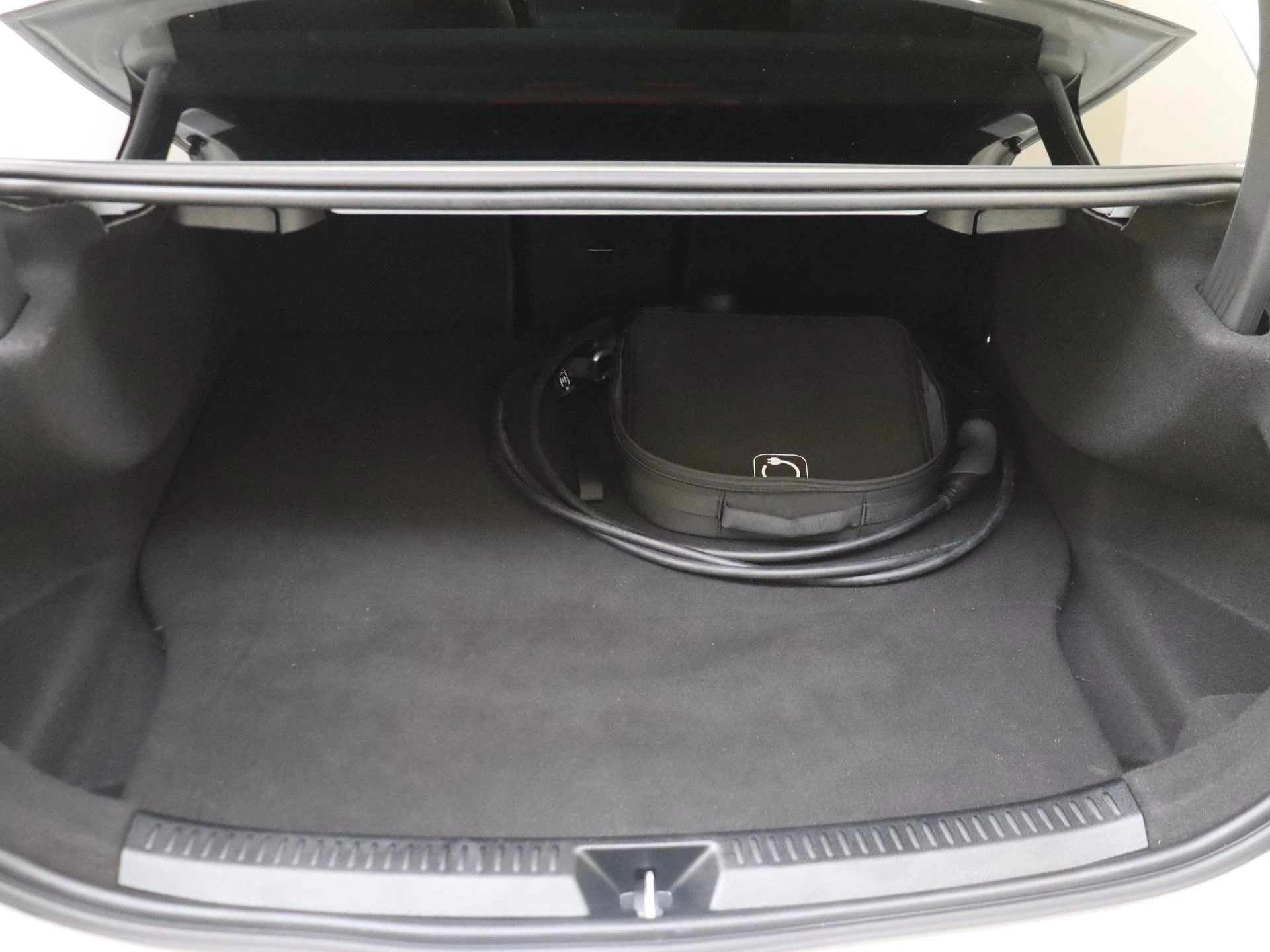 Mercedes-Benz A-Klasse 250 e Luxury Line