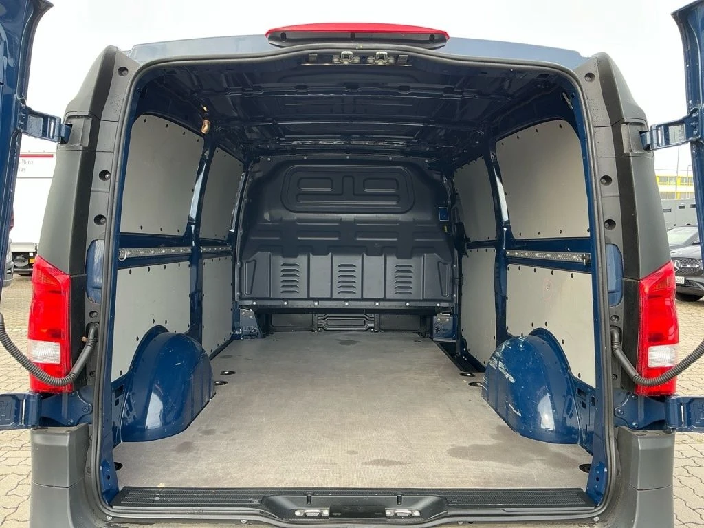 Mercedes-Benz-Vito 116-image-9