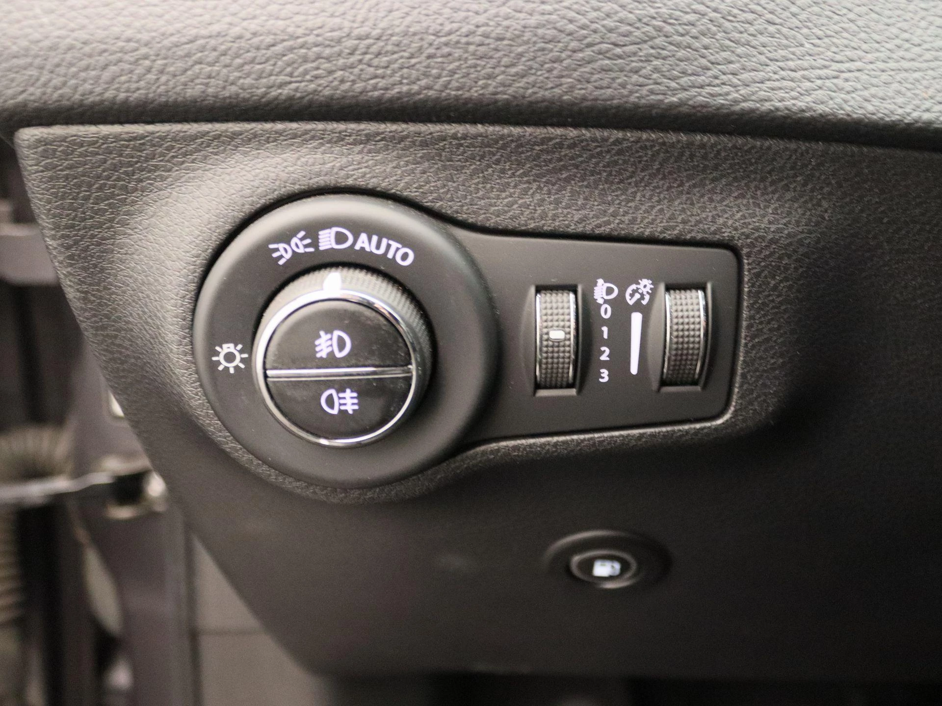 Jeep Compass 4xe 240 Plug-in Hybrid Electric S