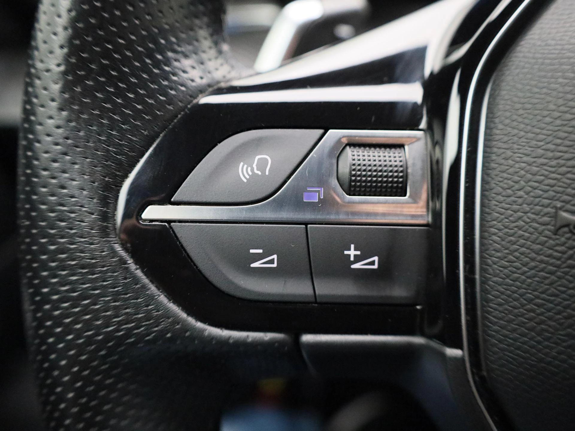 Peugeot-508-image-18