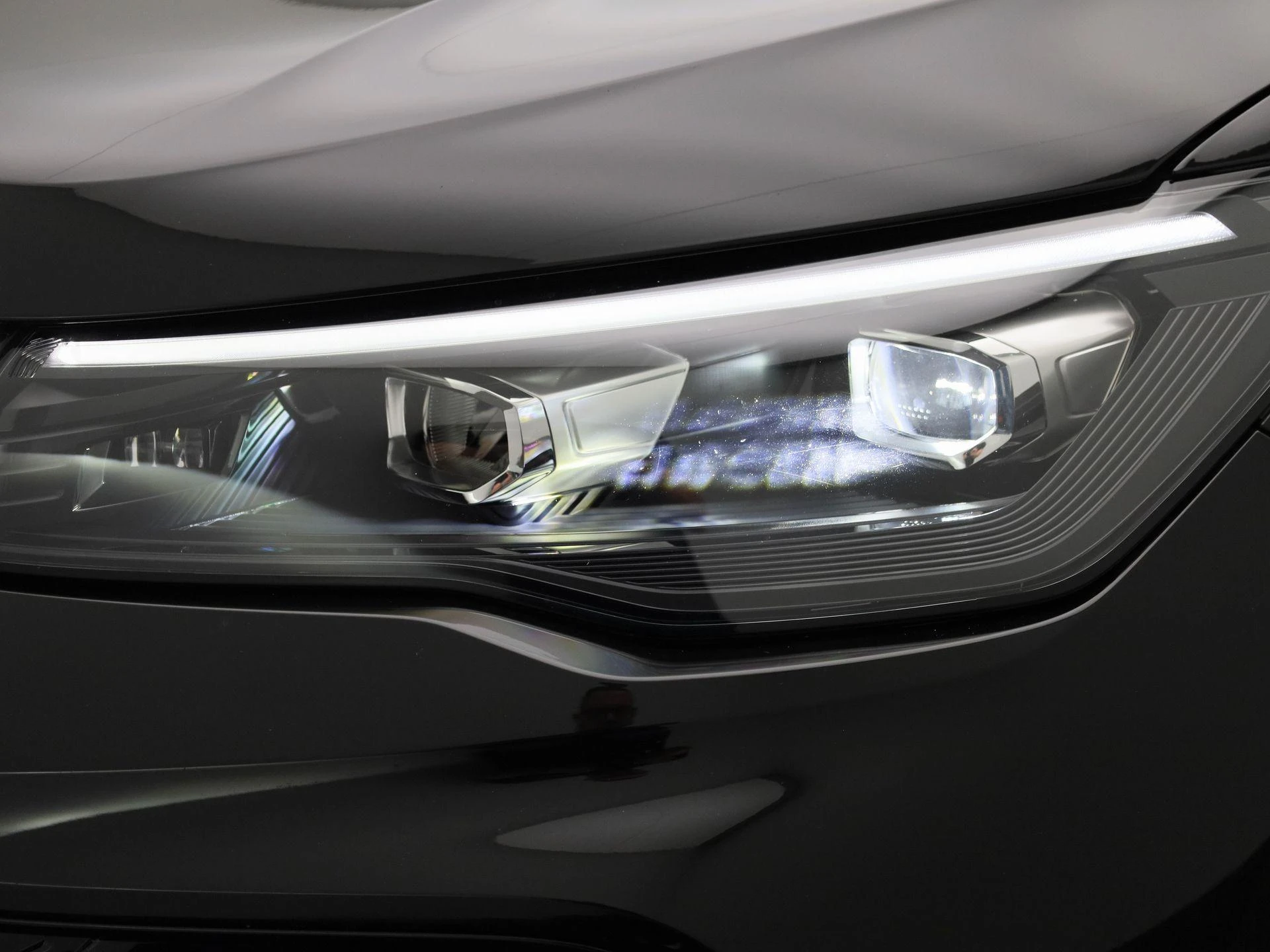 Volkswagen Tiguan 1.5 eHybrid R-Line Edition 204 PK|