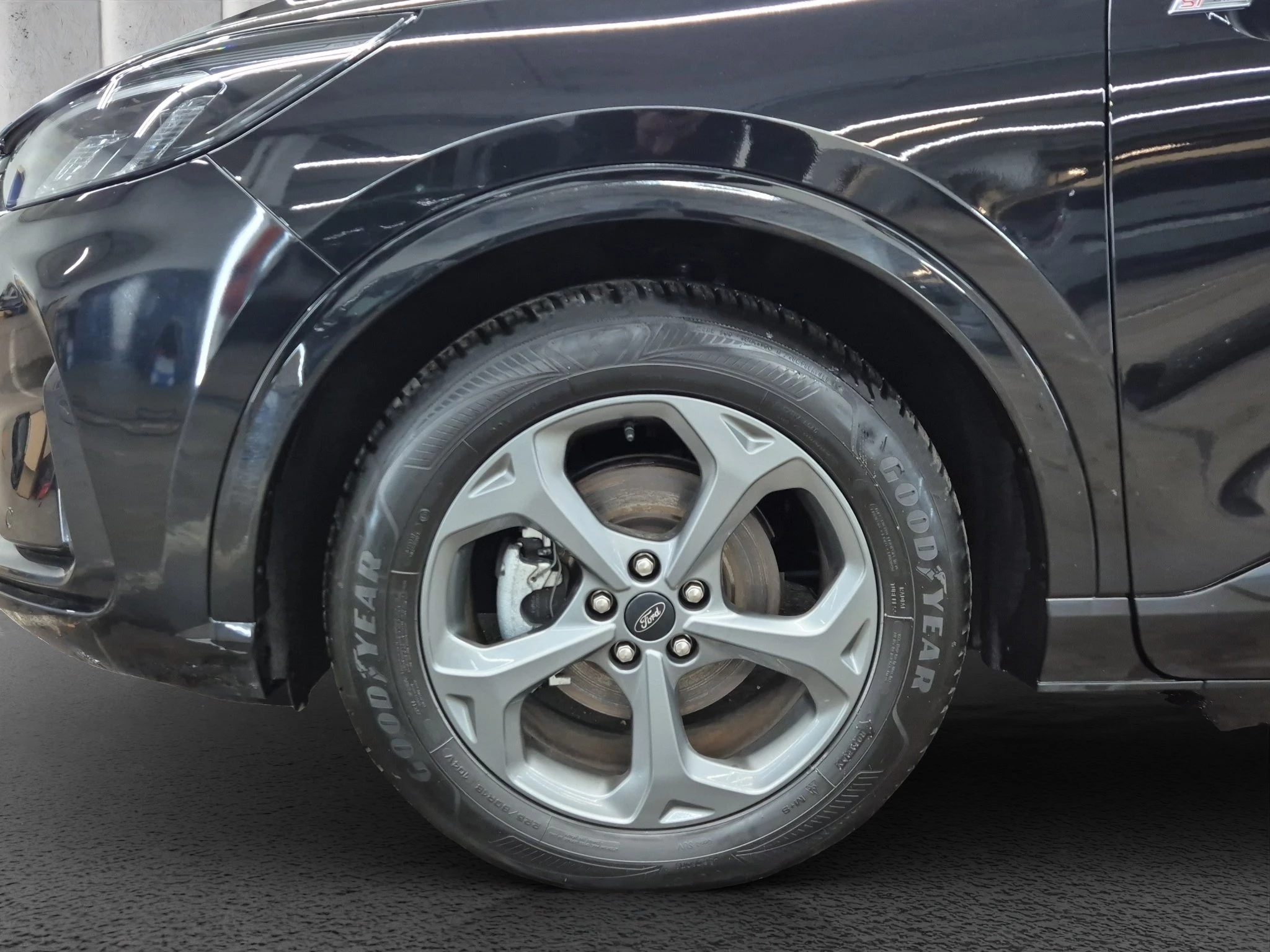 Ford Kuga ST-Line Aut.*KAM*LED-MATRIX*NAVI*GRA*WINTER-PKT.