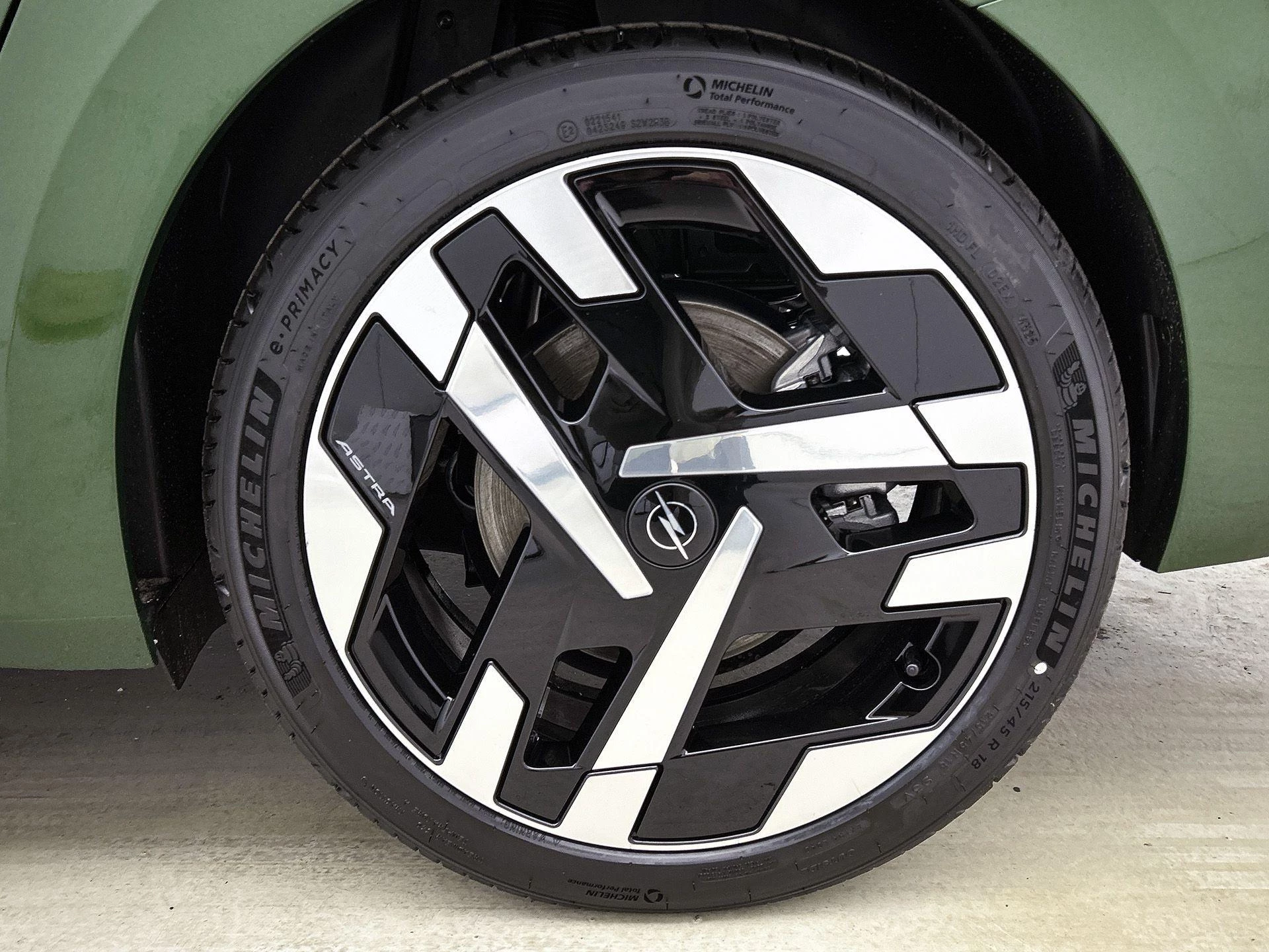 Opel-Astra-image-34