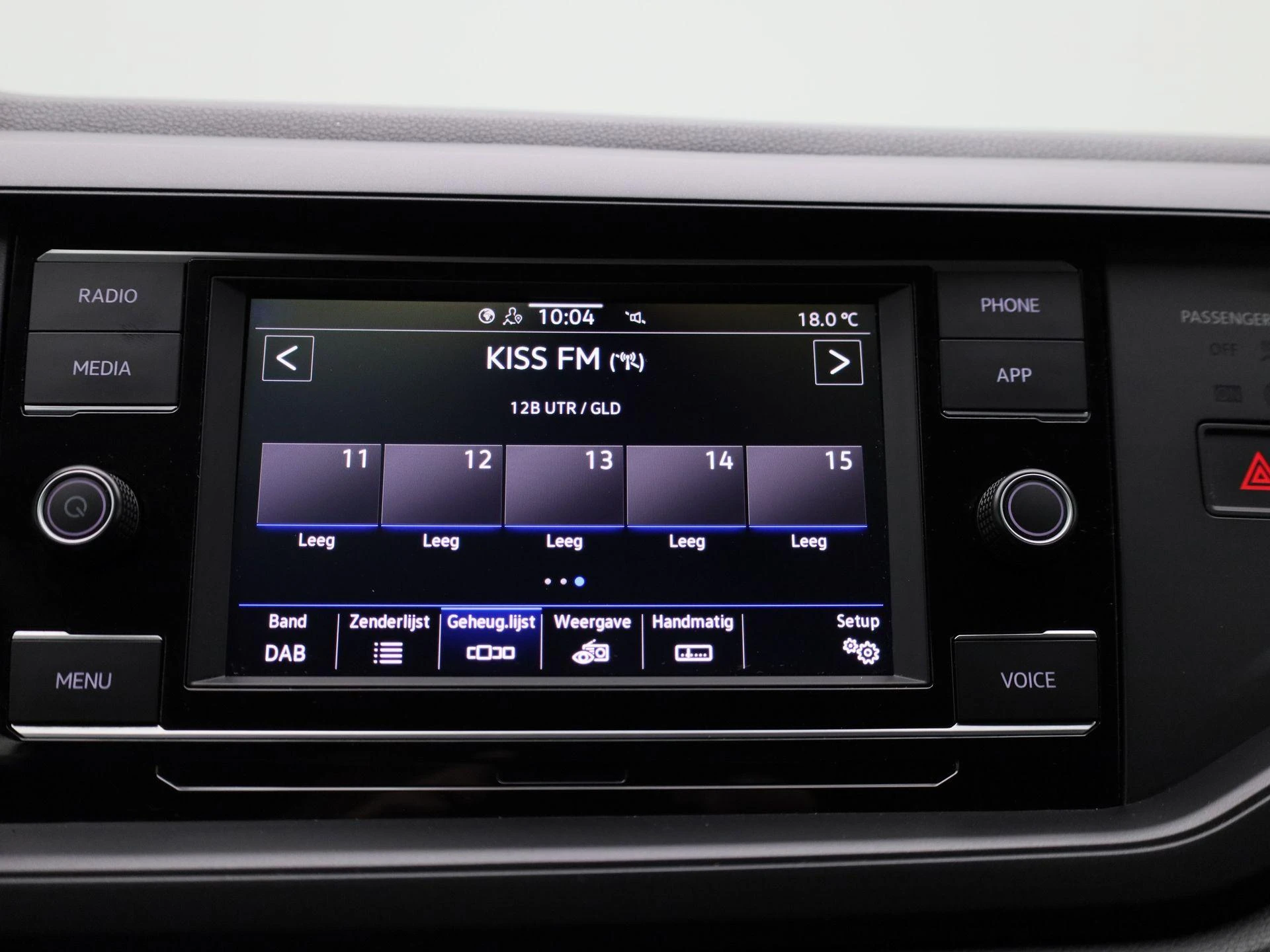 Volkswagen-Polo-image-14