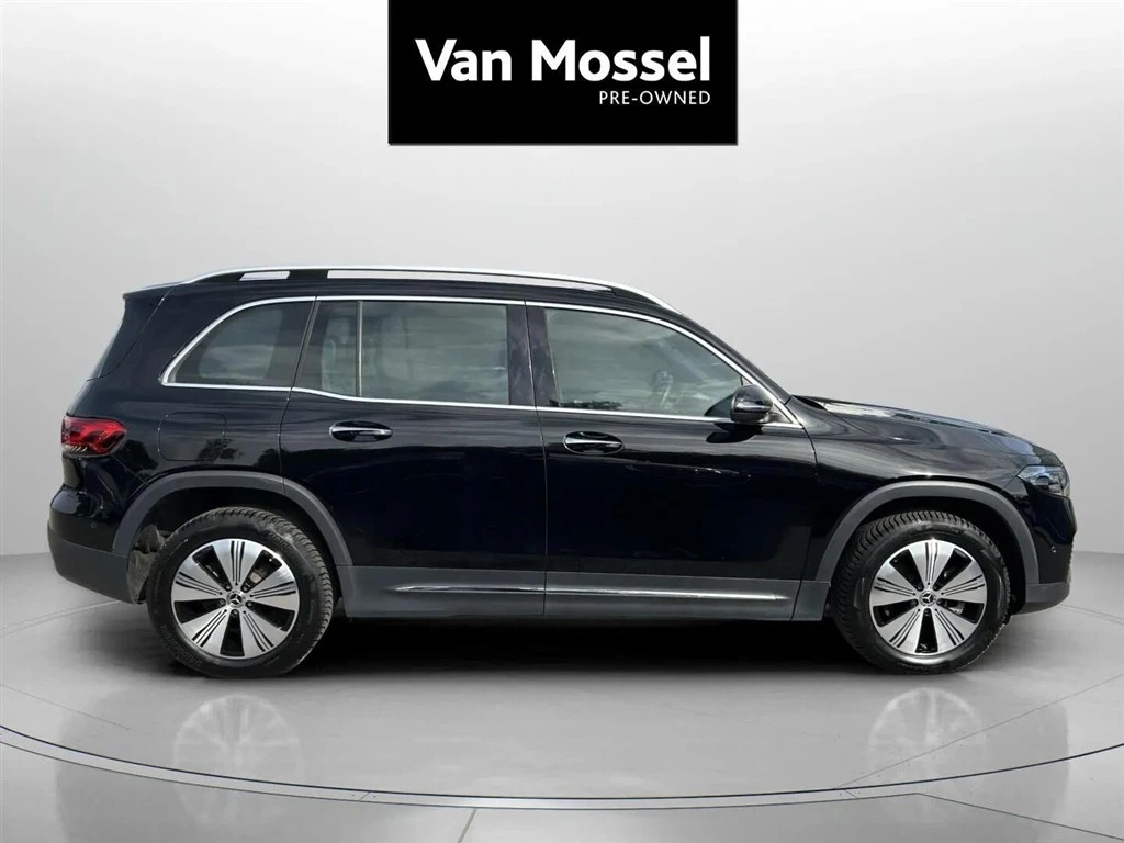 Mercedes-Benz-EQB-image-3