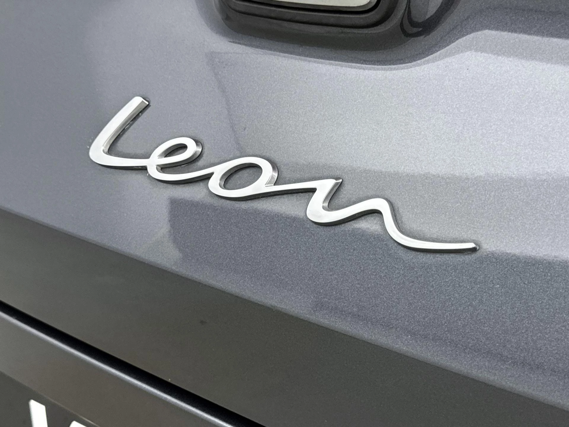 SEAT-Leon-image-13