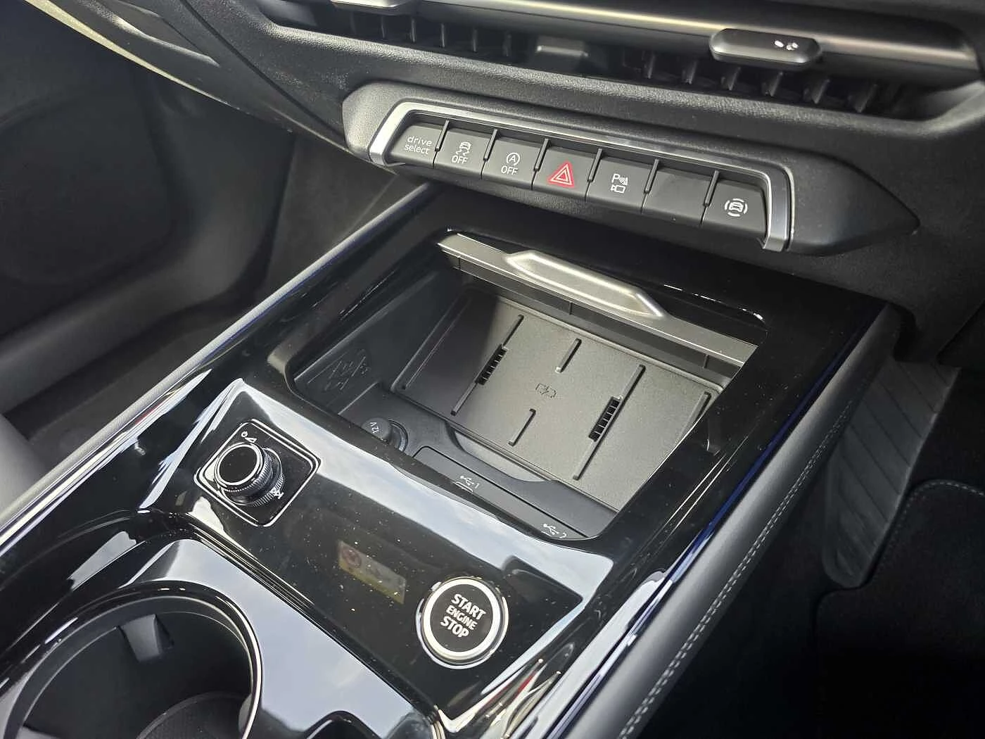 Audi-Q3-image-23