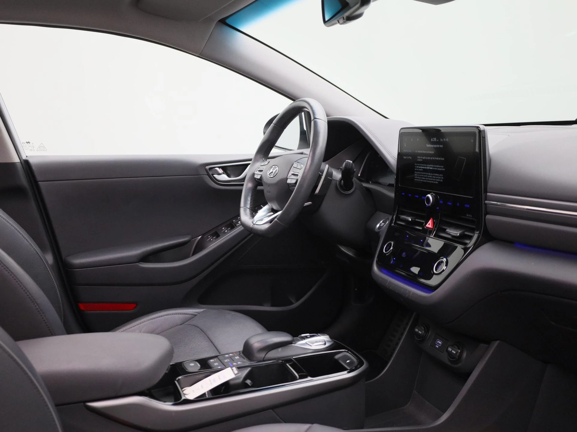 Hyundai-IONIQ-image-34