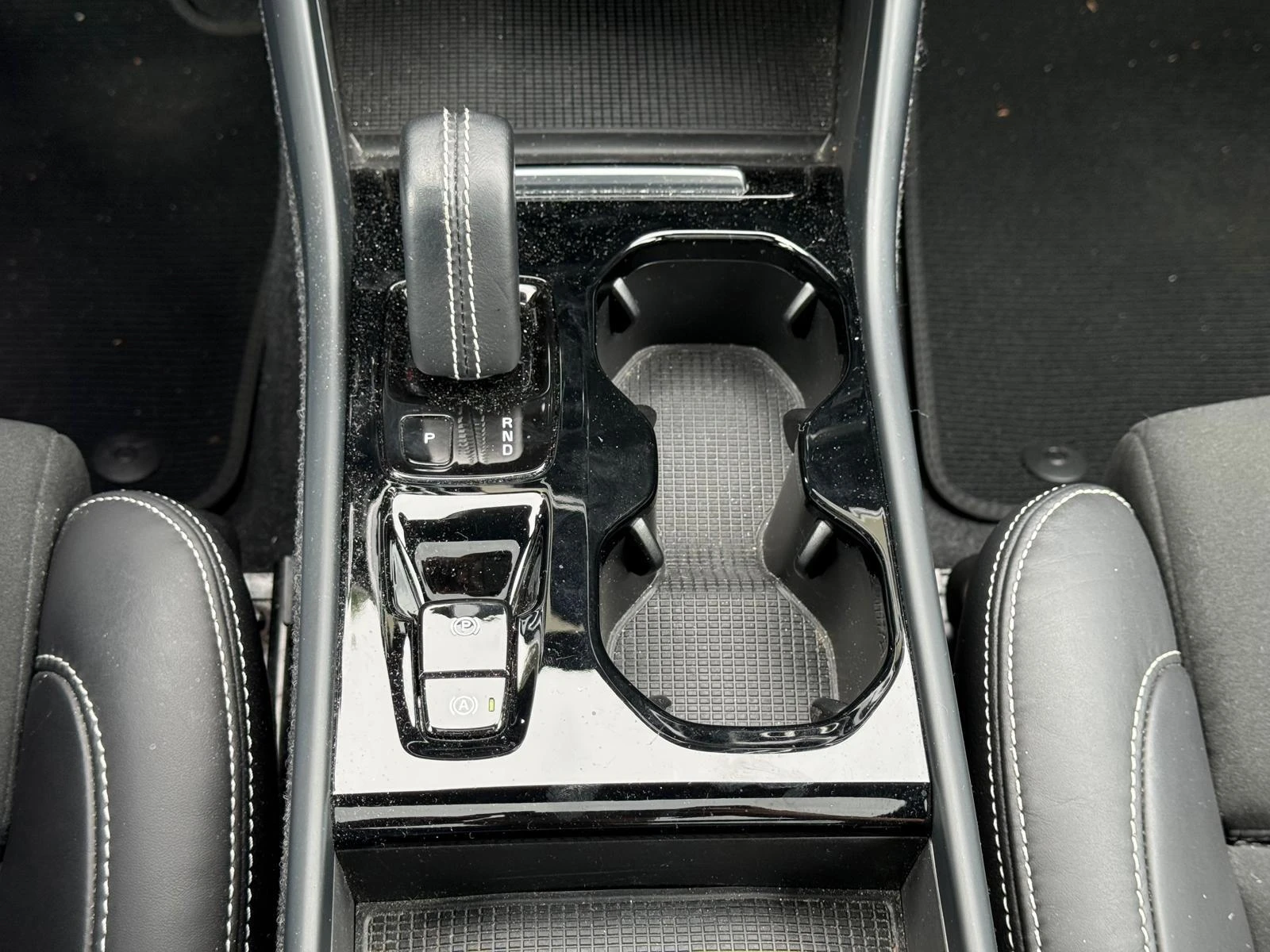 Volvo-XC40-image-26