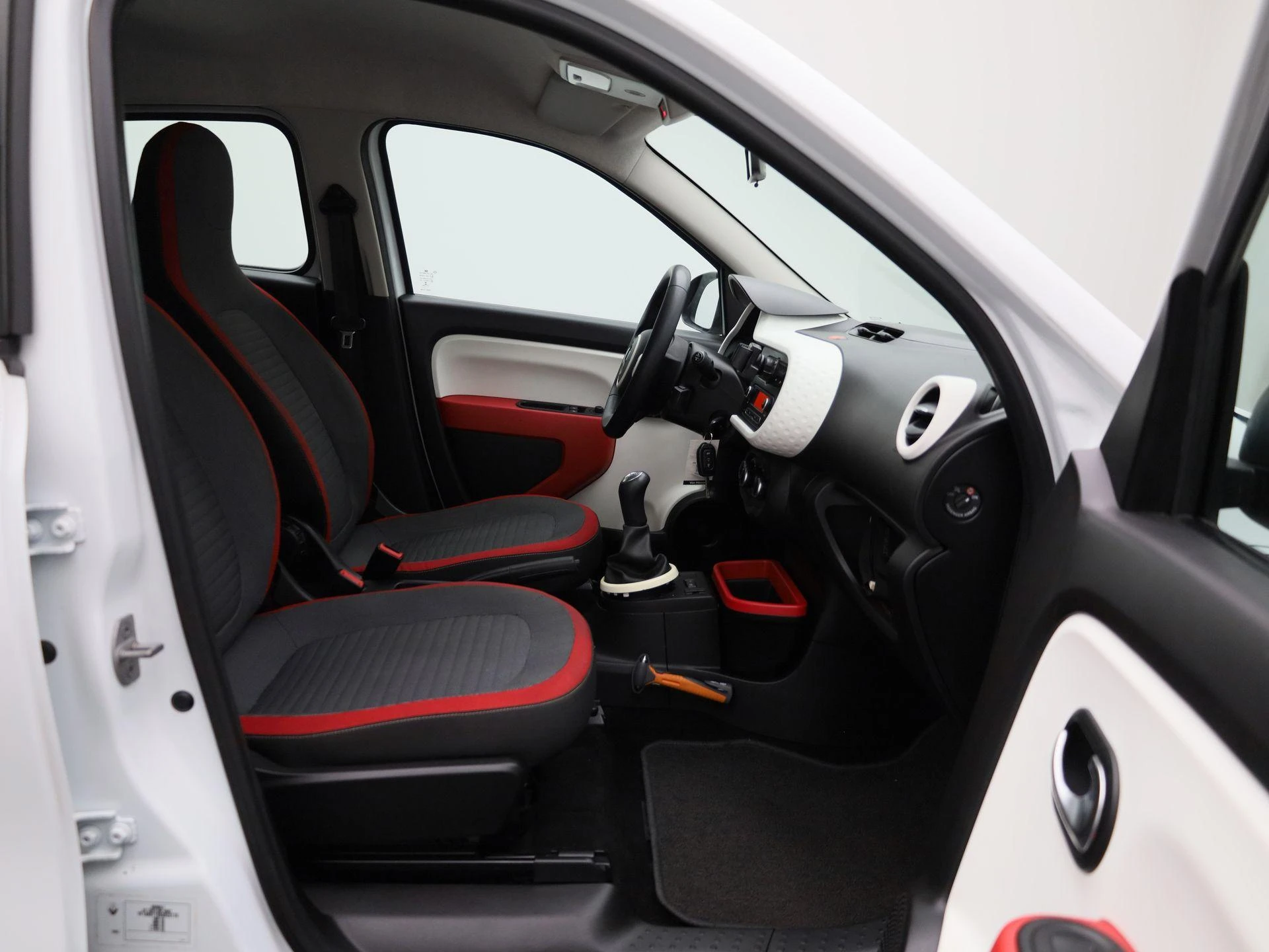 Renault-Twingo-image-26