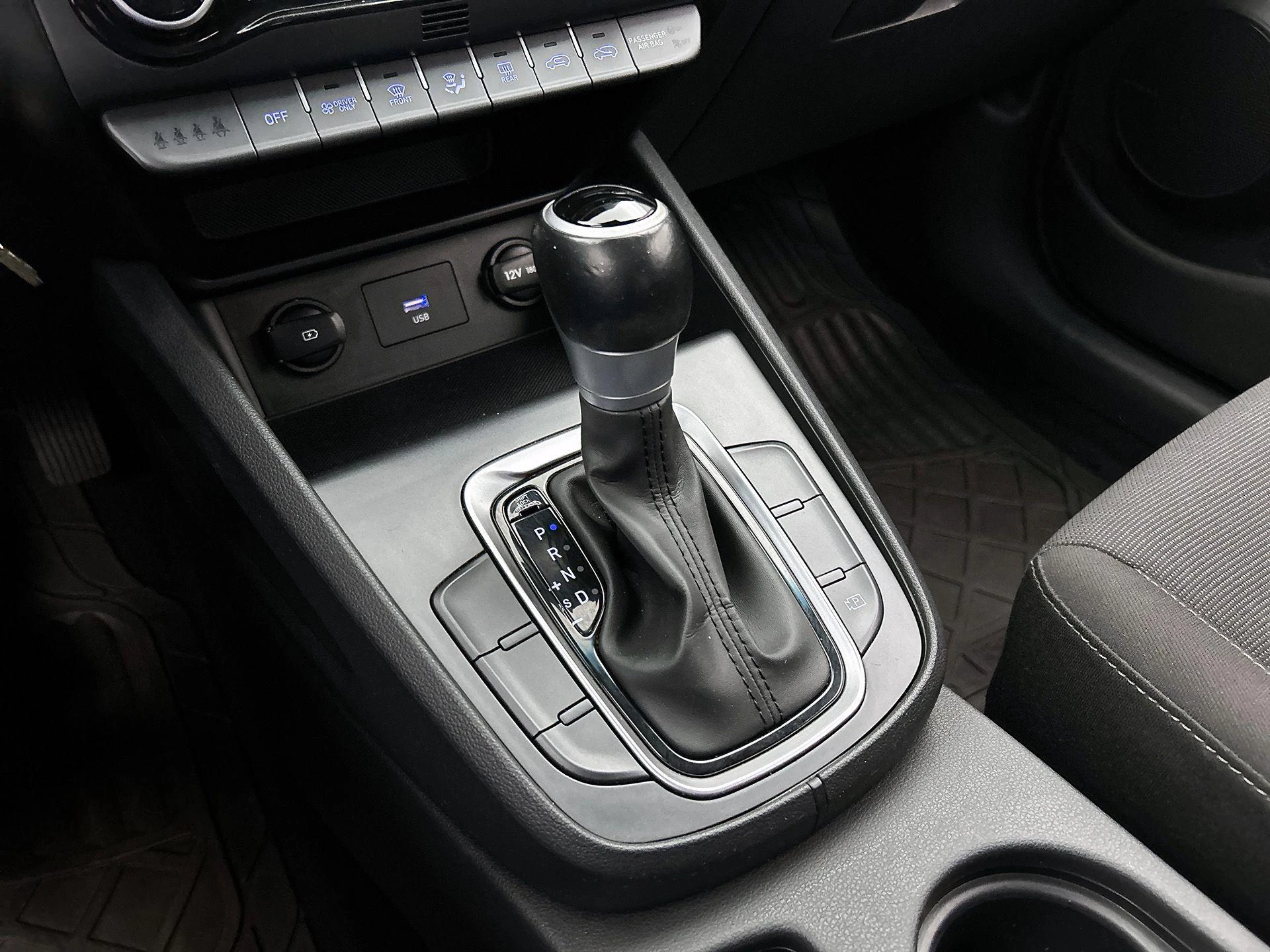 Hyundai-Kona-image-23