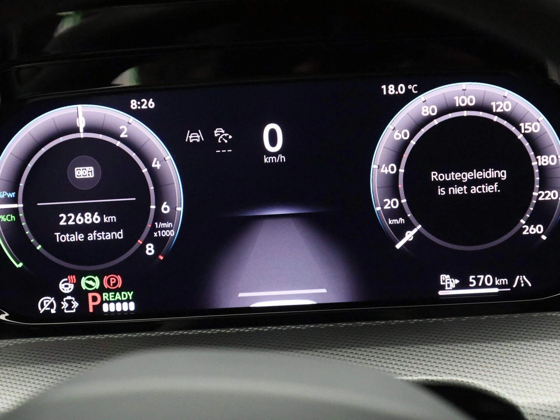 Volkswagen-Golf-image-7