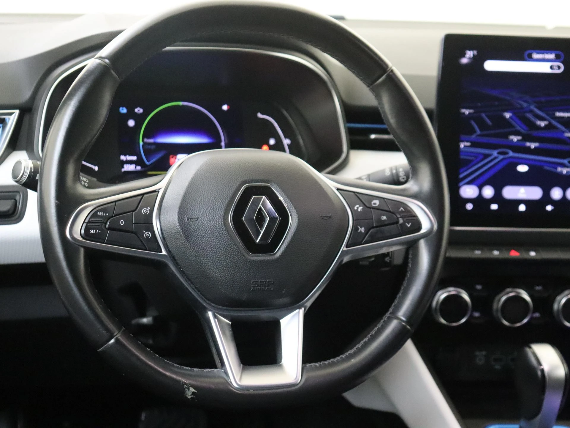 Renault-Clio-image-9