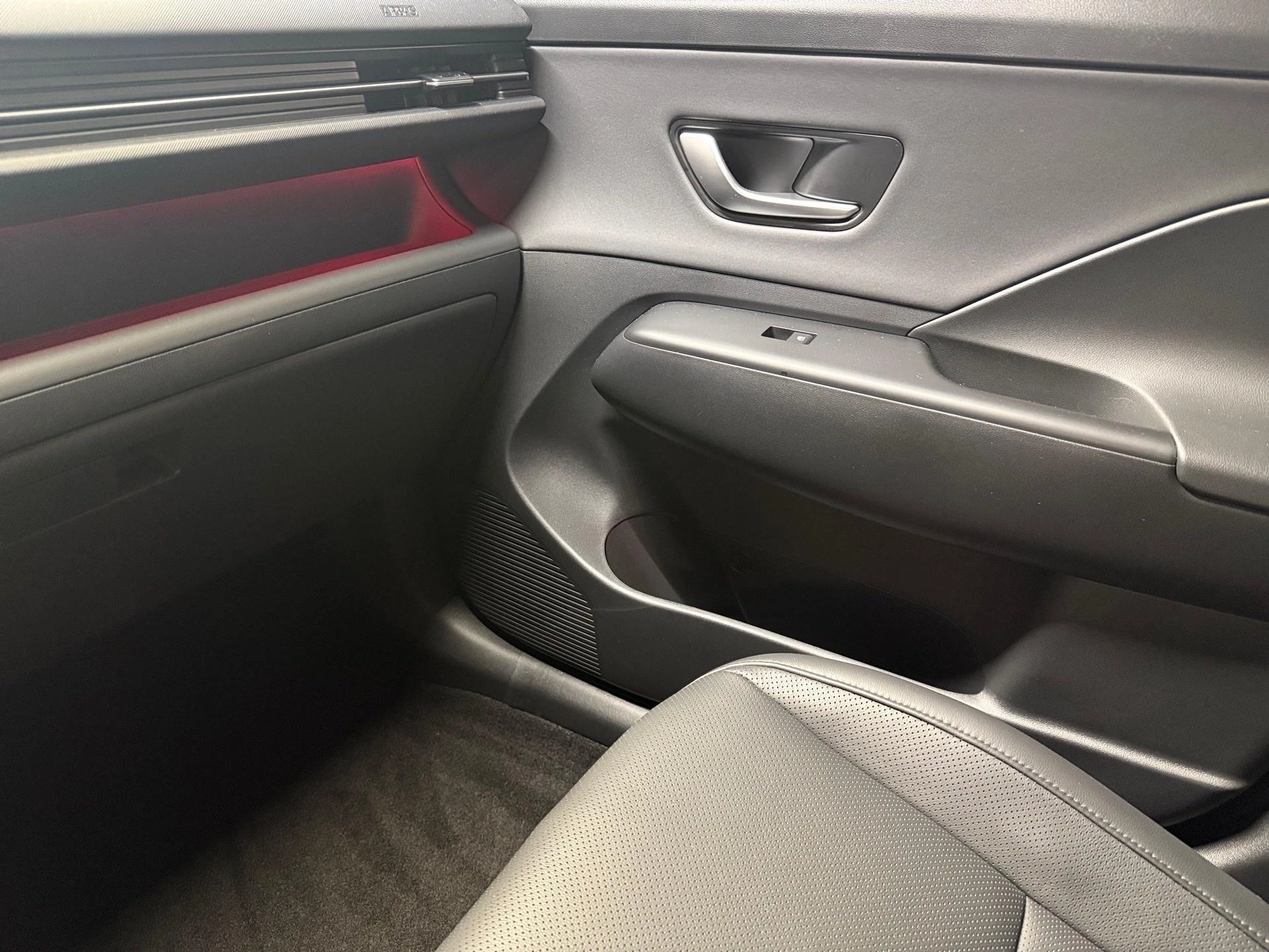 Hyundai-Kona-image-17