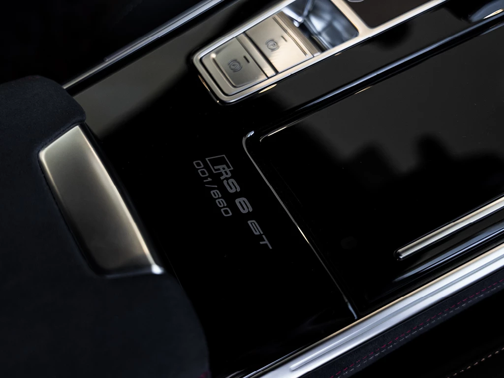 Audi RS6 Avant GT 4.0 TFSI quattro performance #001
