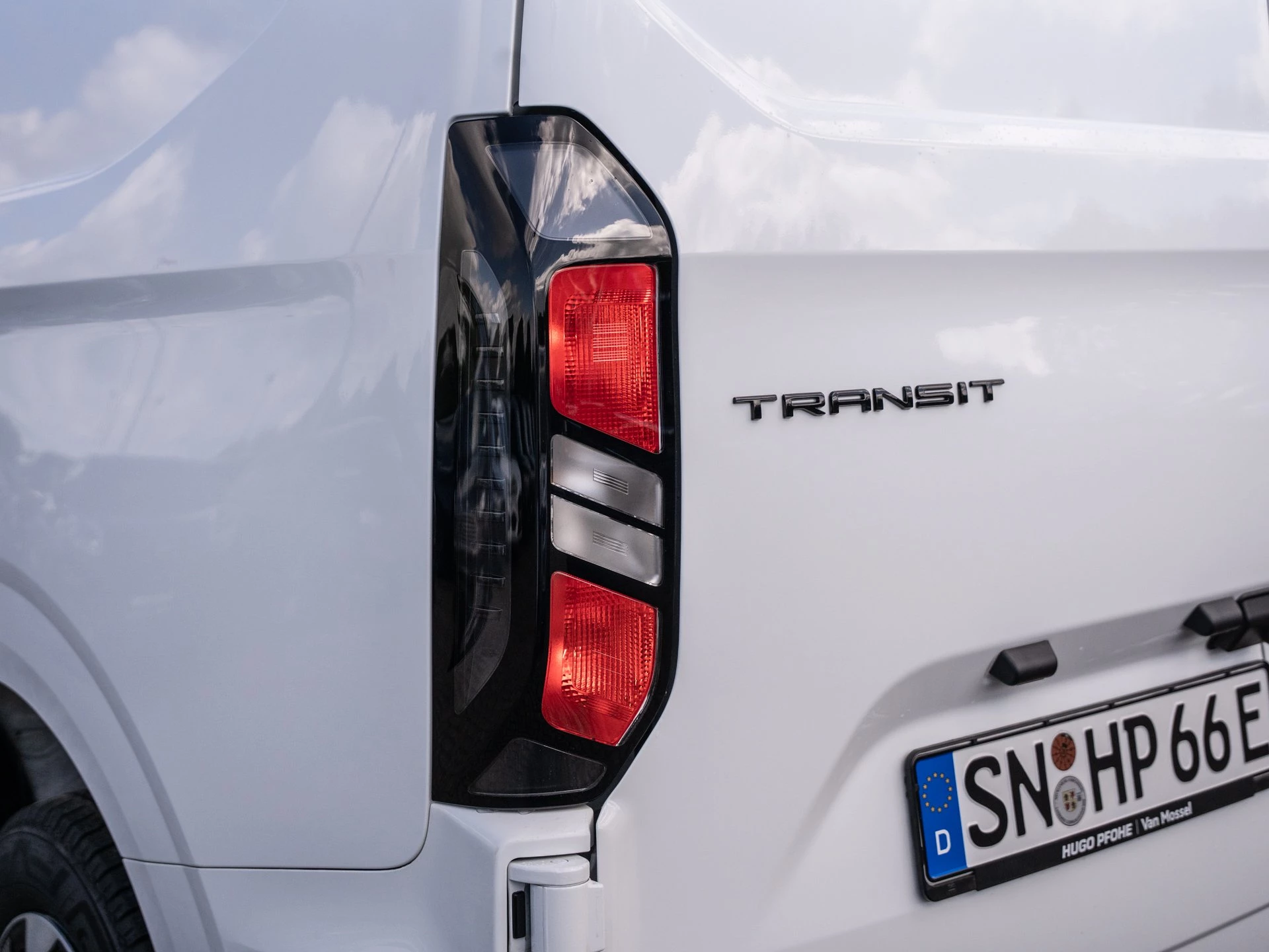 Ford-Transit Custom-image-19