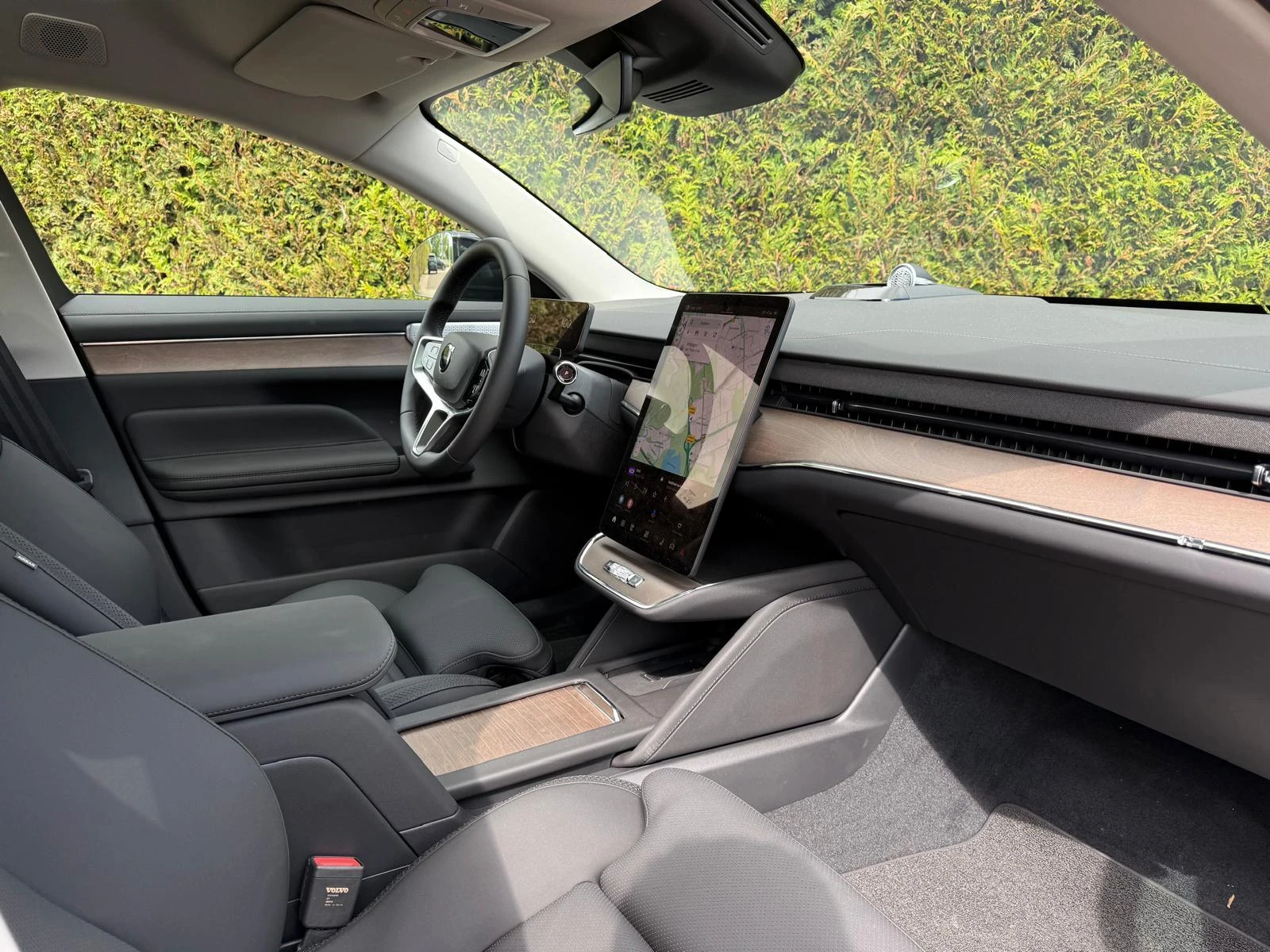 Volvo-ES90-image-2
