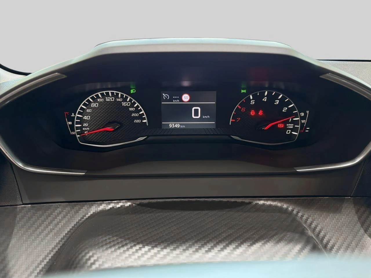 Peugeot 208 1.2 Turbo 100 MAN6 S&S Style