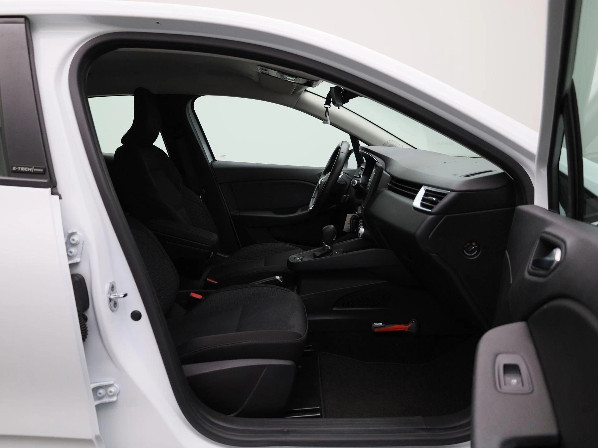 Renault-Clio-image-29