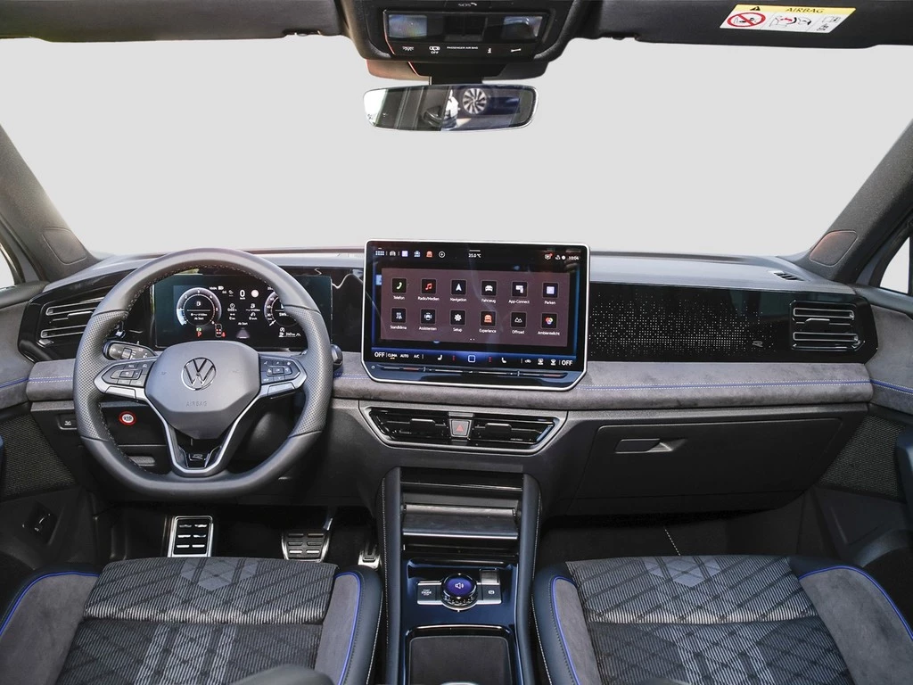 Volkswagen Tiguan R-Line 2,0 l TDI 4M. DSG AHK, Pano, Standh. VSA