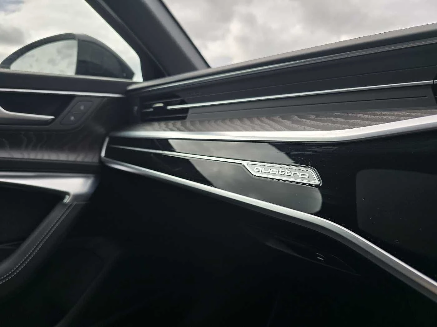 Audi-A6-image-27