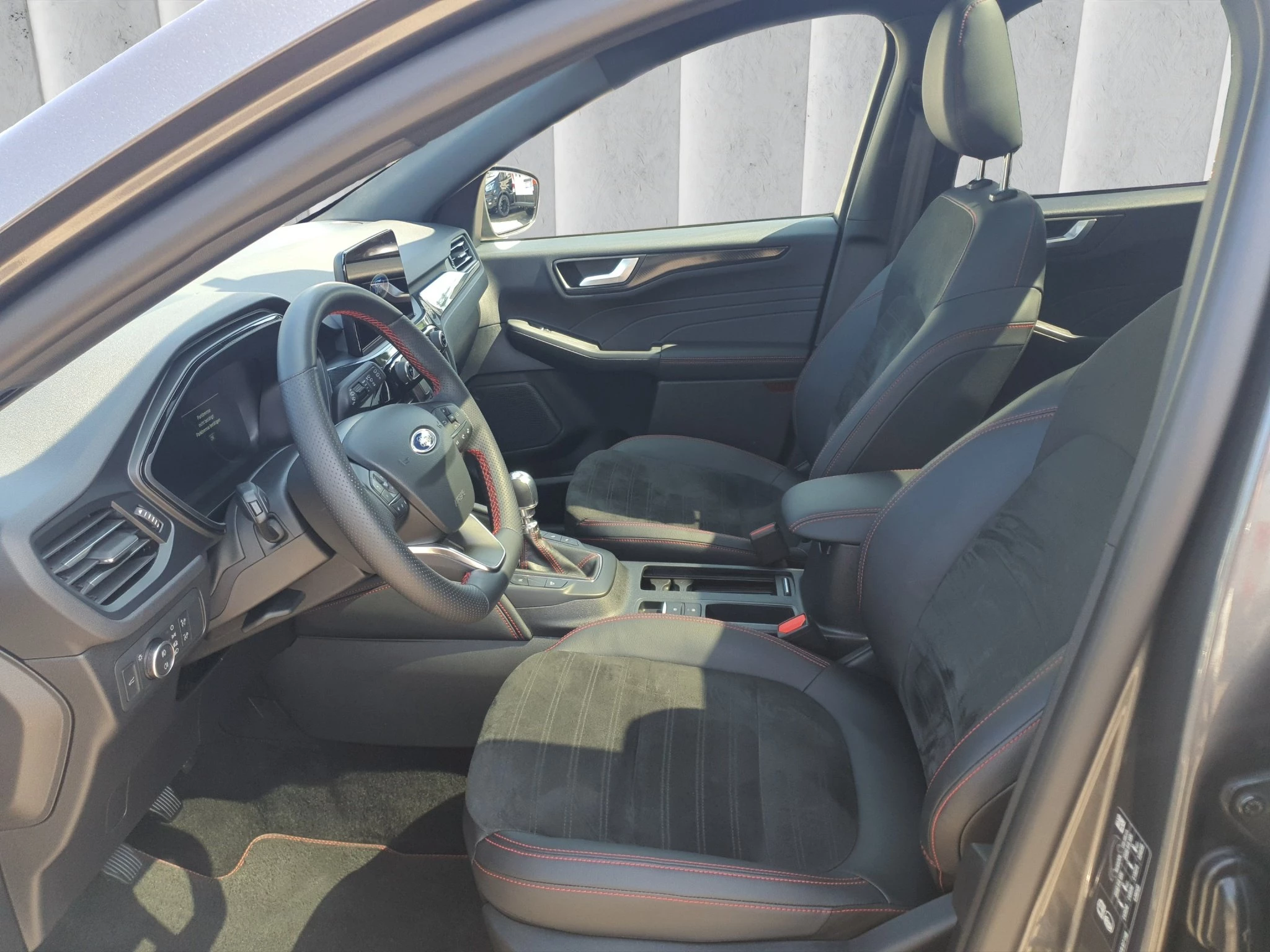 Ford Kuga ST-Line X*PANO*AHK*KAM*ACC*NAVI*SOUND-SYS.