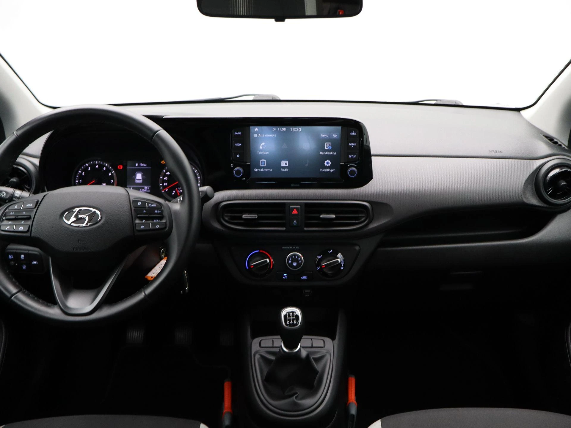 Hyundai-i10-image-30