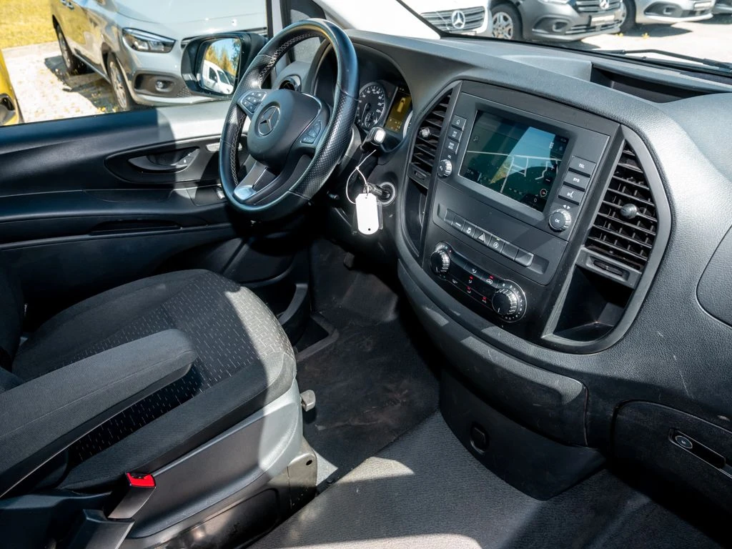 Mercedes-Benz-Vito 114-image-9