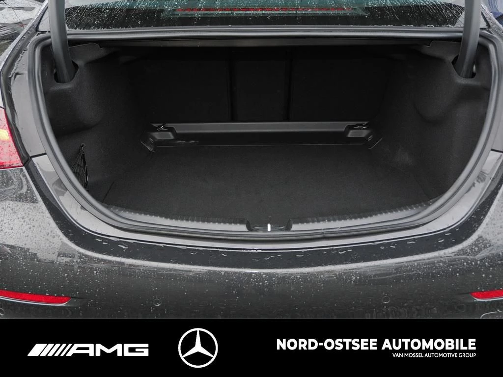Mercedes-Benz-C-Klasse-image-12