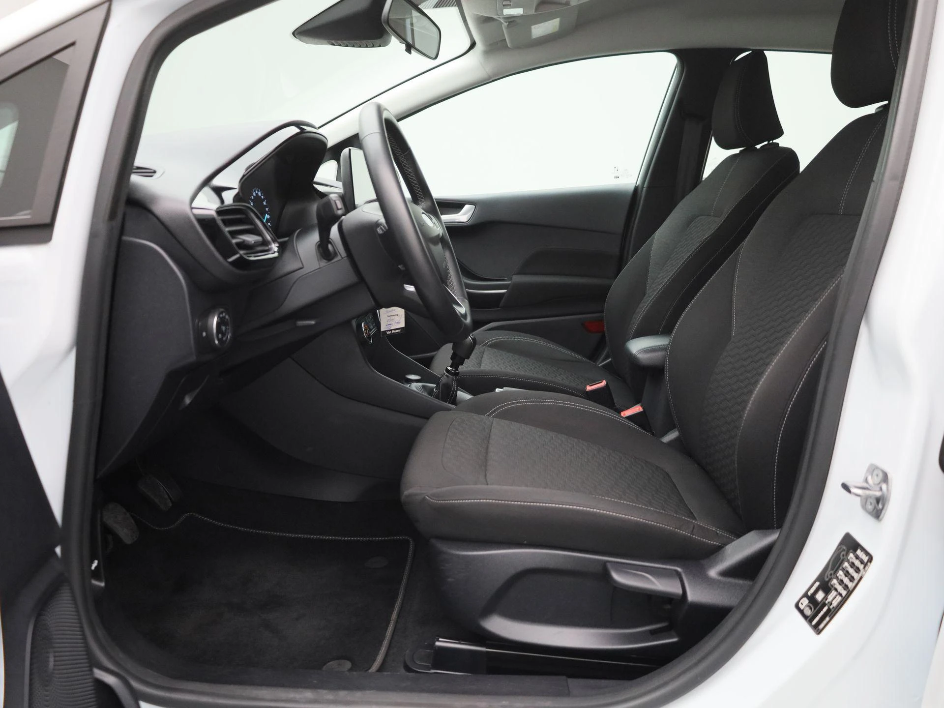 Ford-Fiesta-image-10