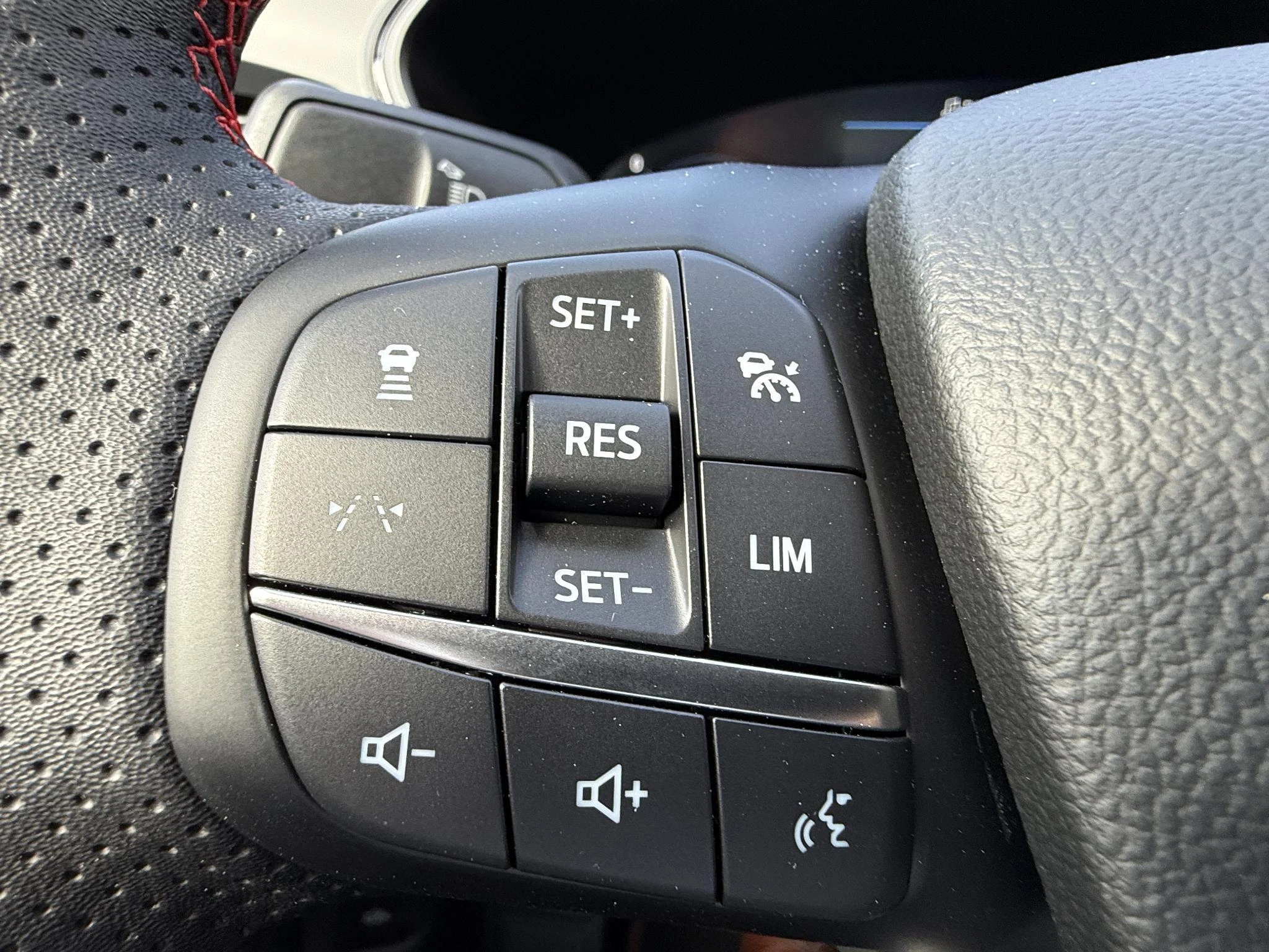 Ford-Kuga-image-22
