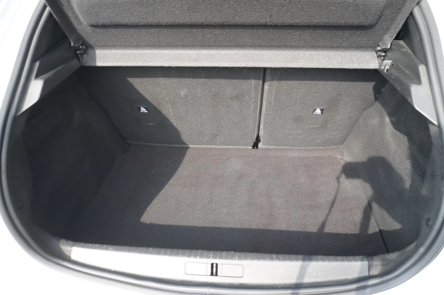 Peugeot-208-image-12