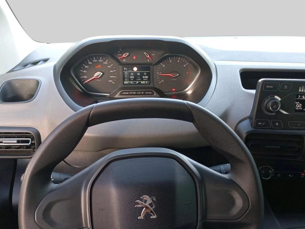Peugeot-Rifter-image-8