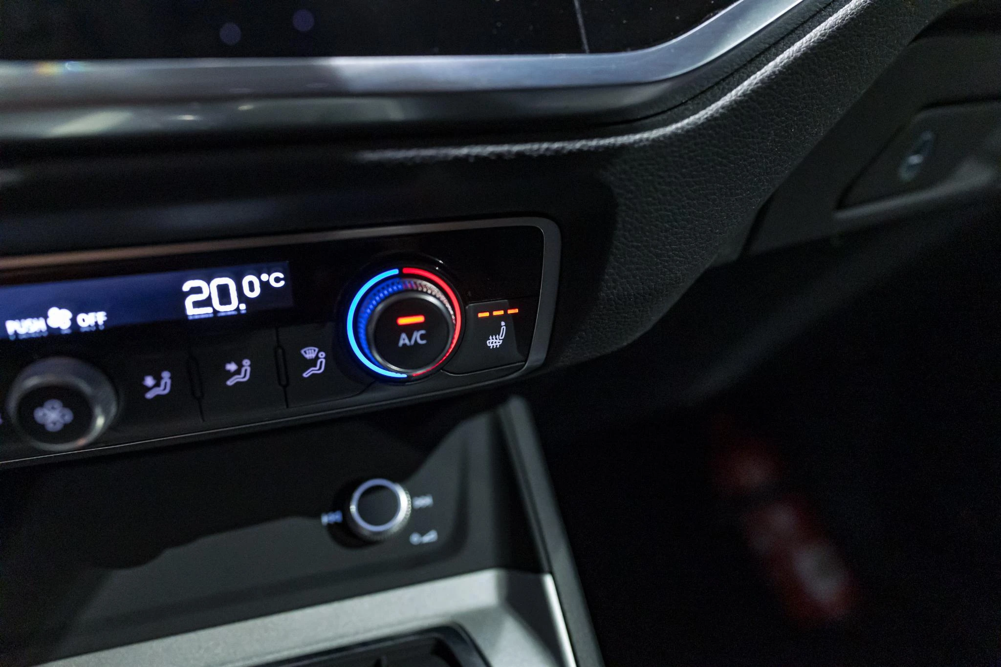 Audi-Q3-image-24