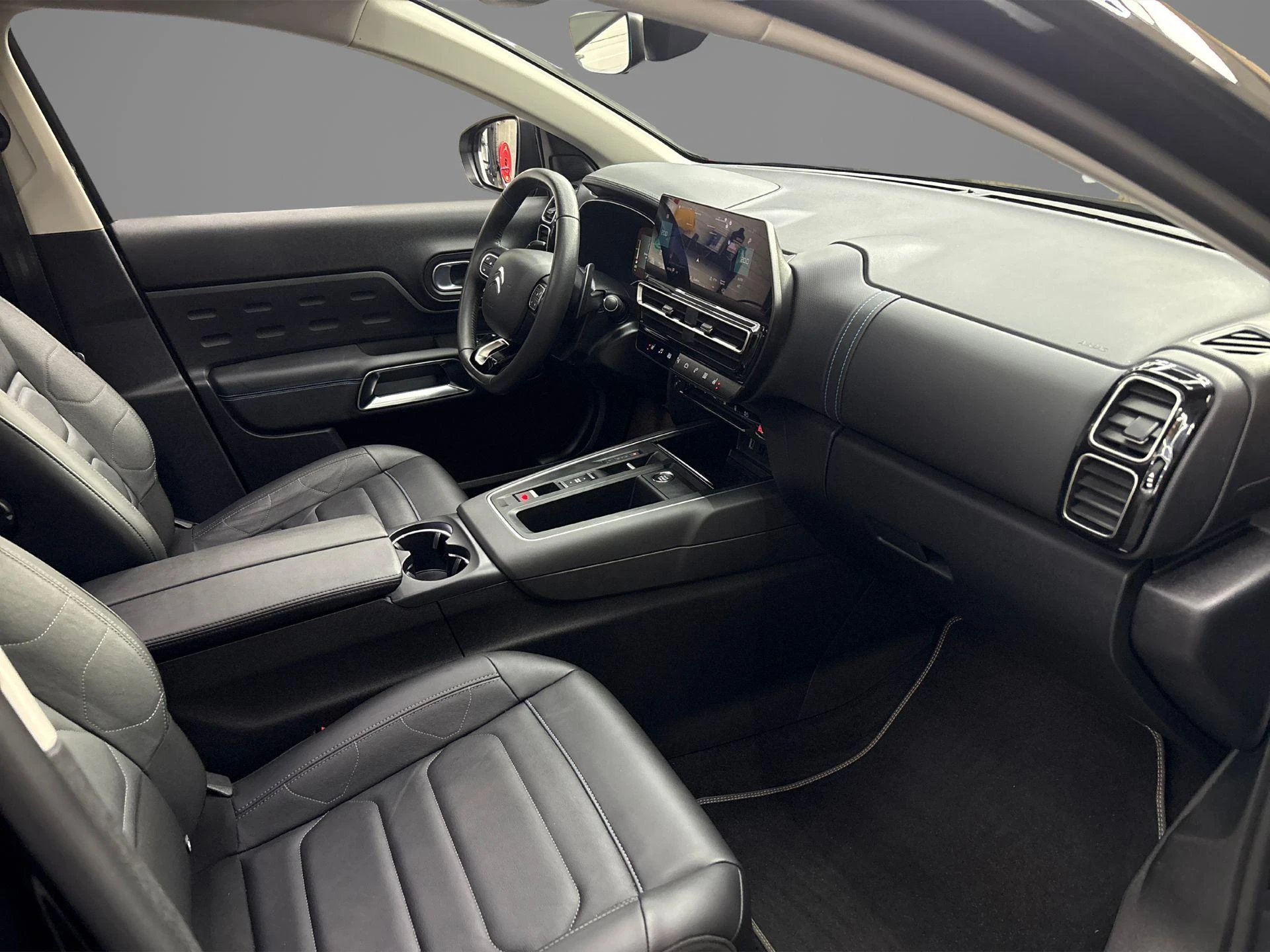 Citroën-C5 Aircross-image-16