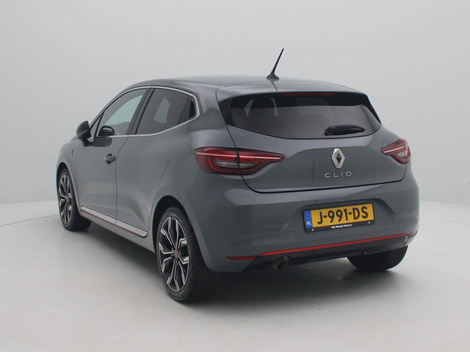 Renault Clio TCe 130 EDC Automaat Intens