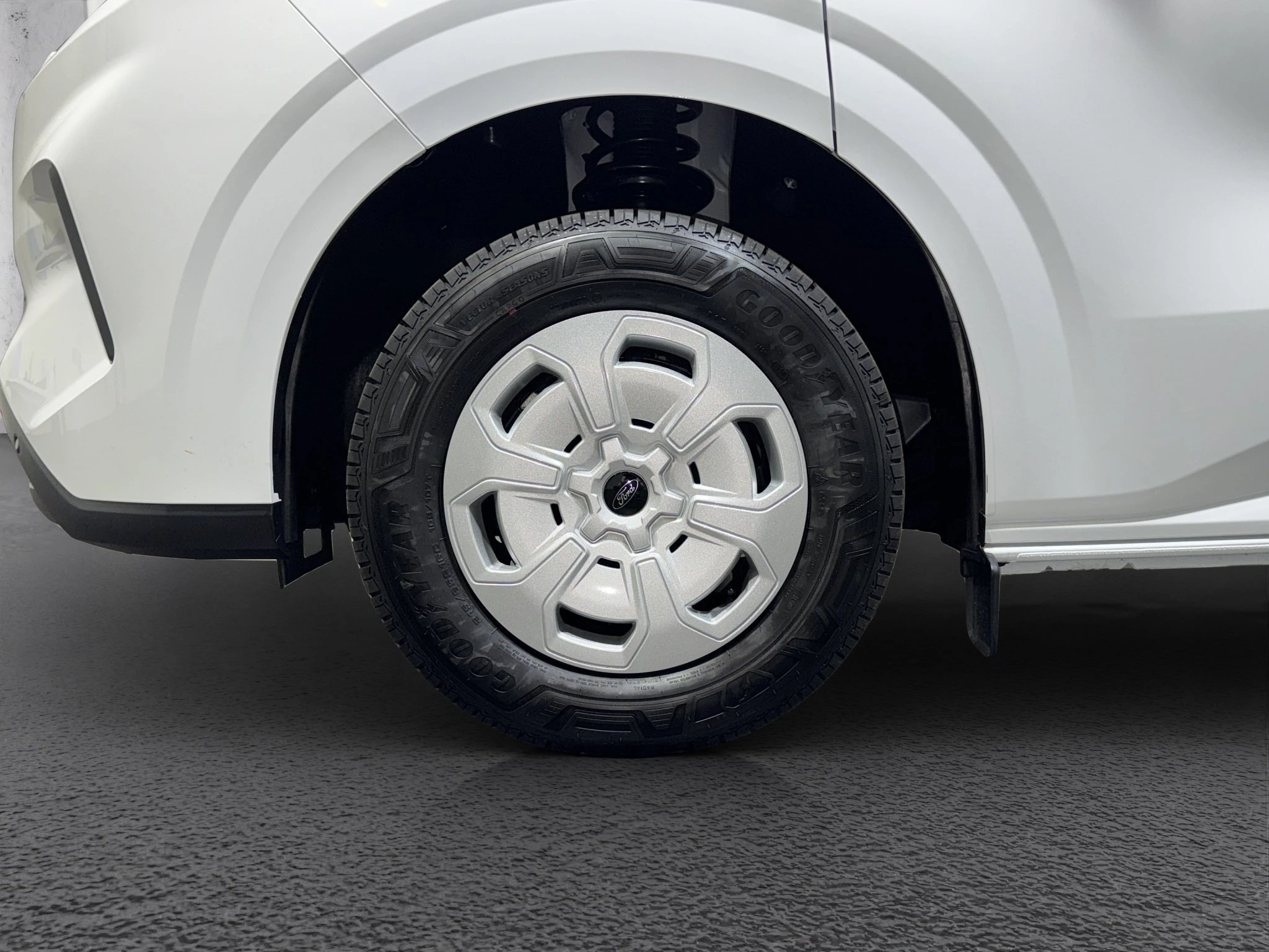 Ford Transit Custom Kastenwagen Trend 320 L1 2.0L EcoBlue. 8-Gang-Automatikgetriebe. FWD