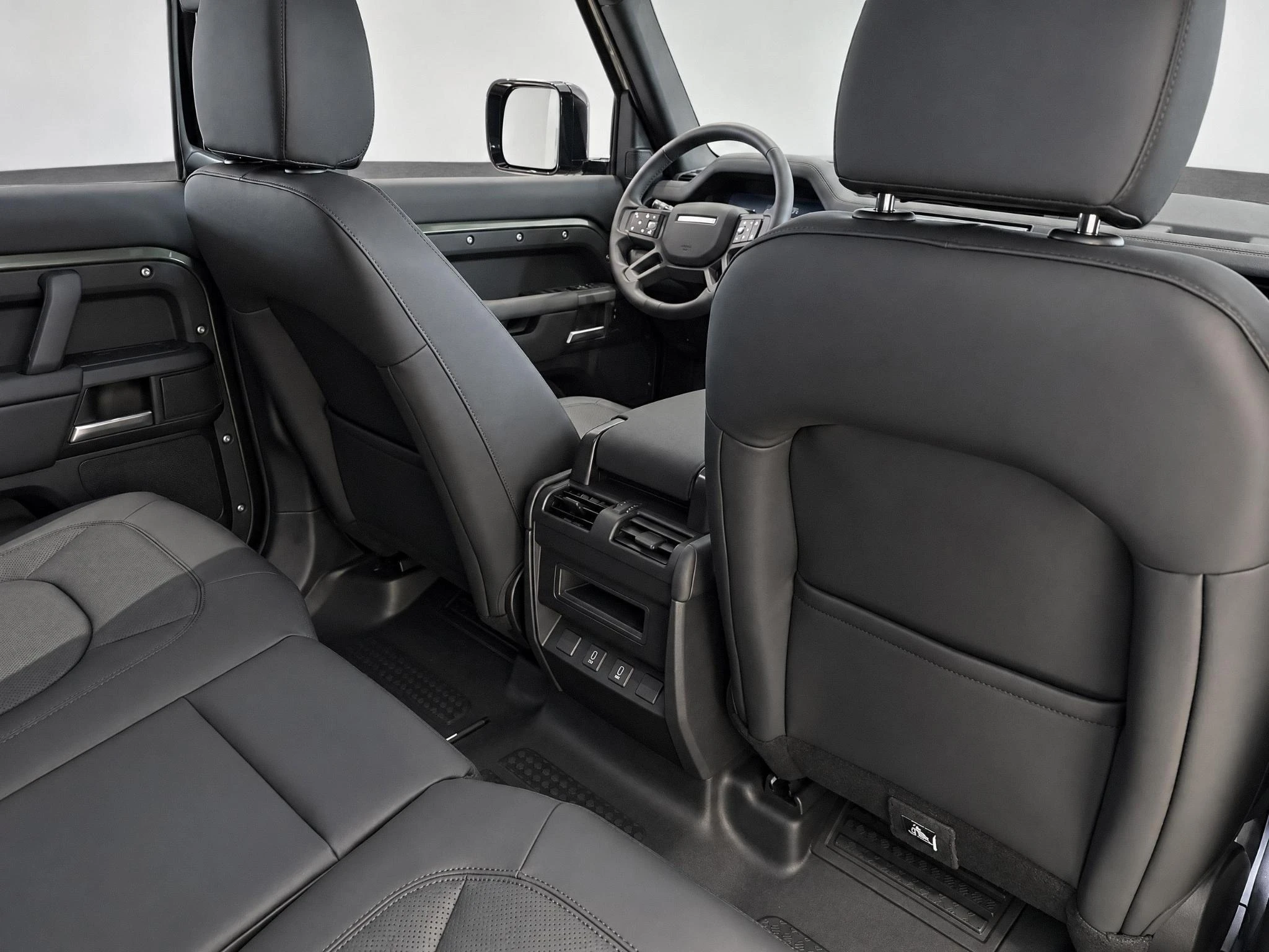 Land Rover-Defender-image-13