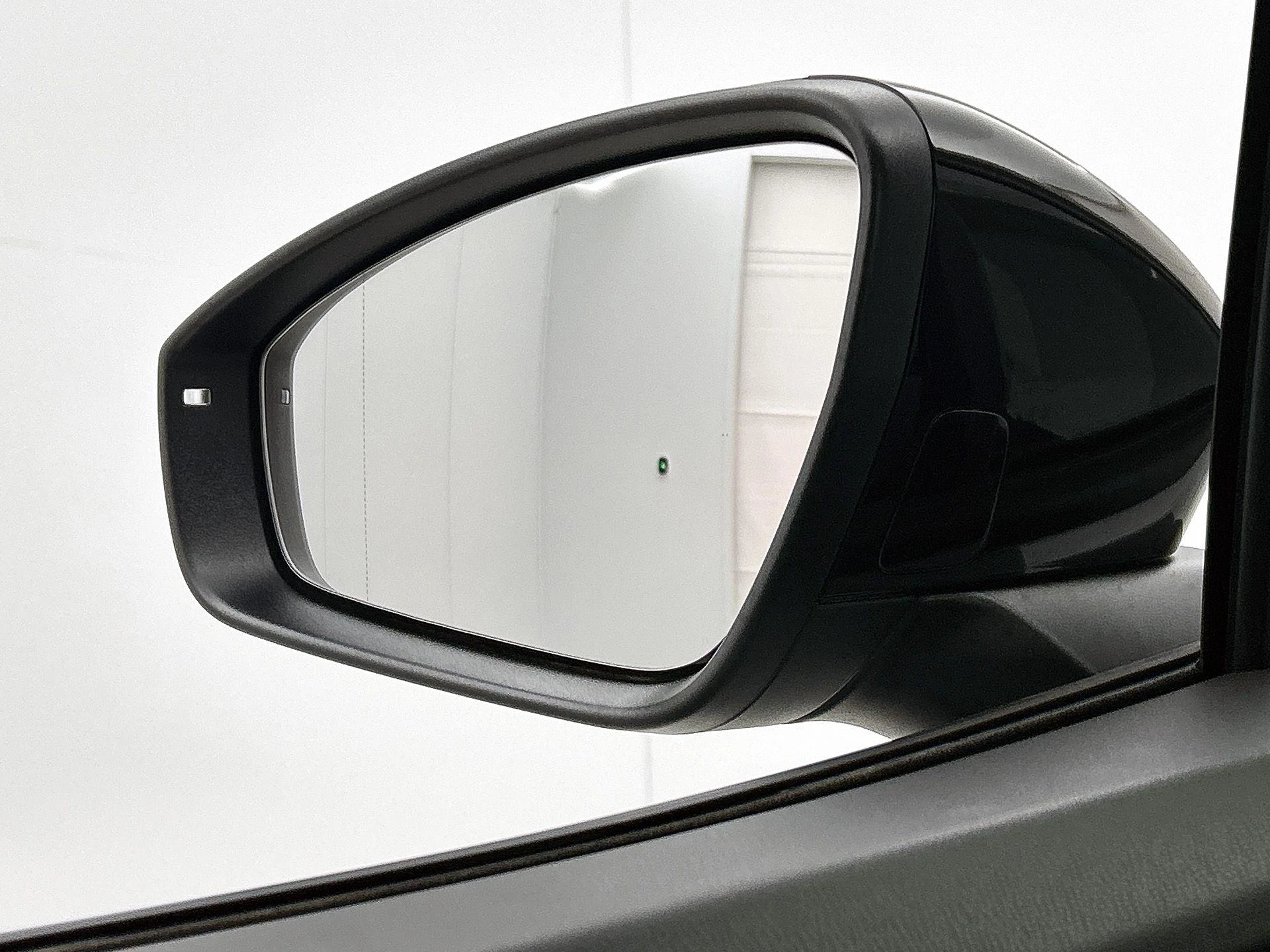 Volkswagen-ID.4-image-27