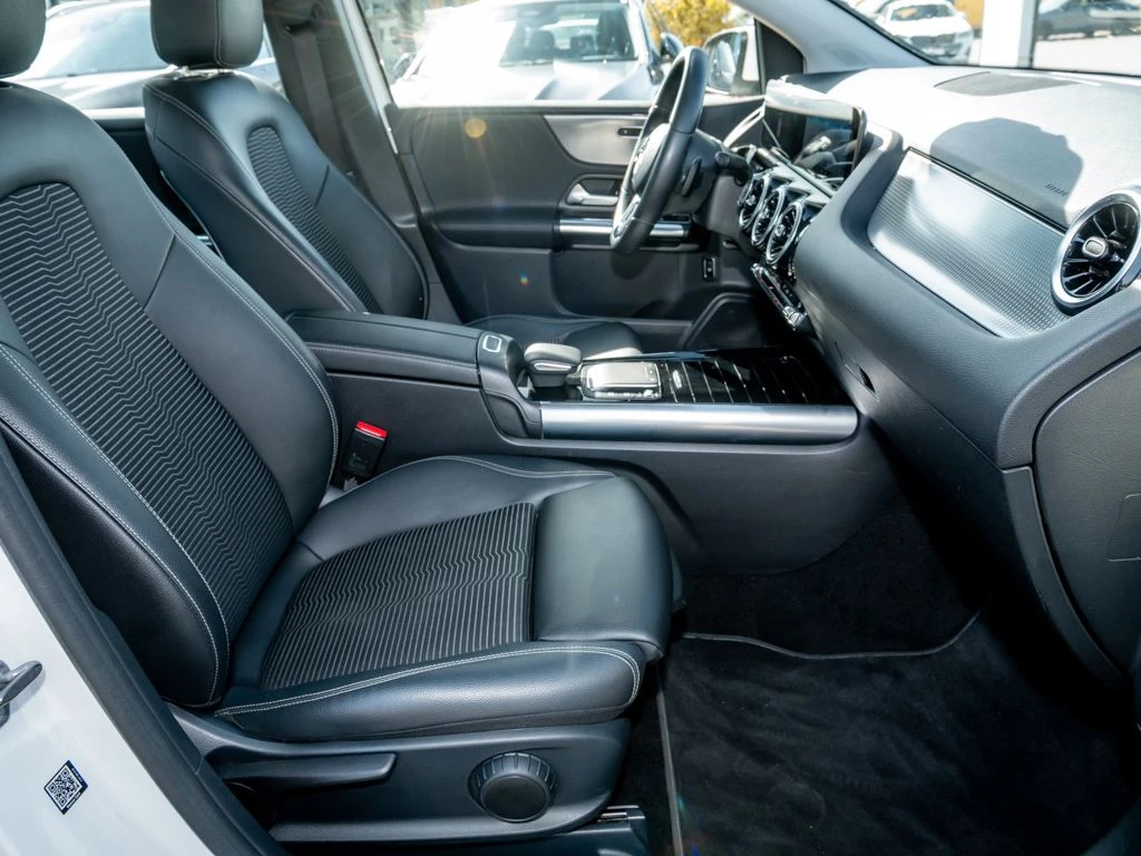 Mercedes-Benz-B-Klasse 220 d-image-11