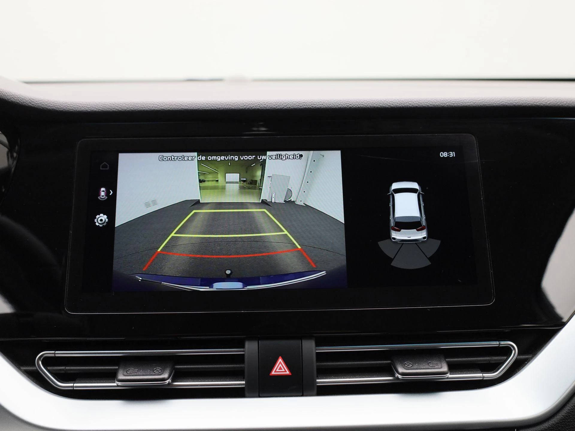 Kia-Niro-image-23
