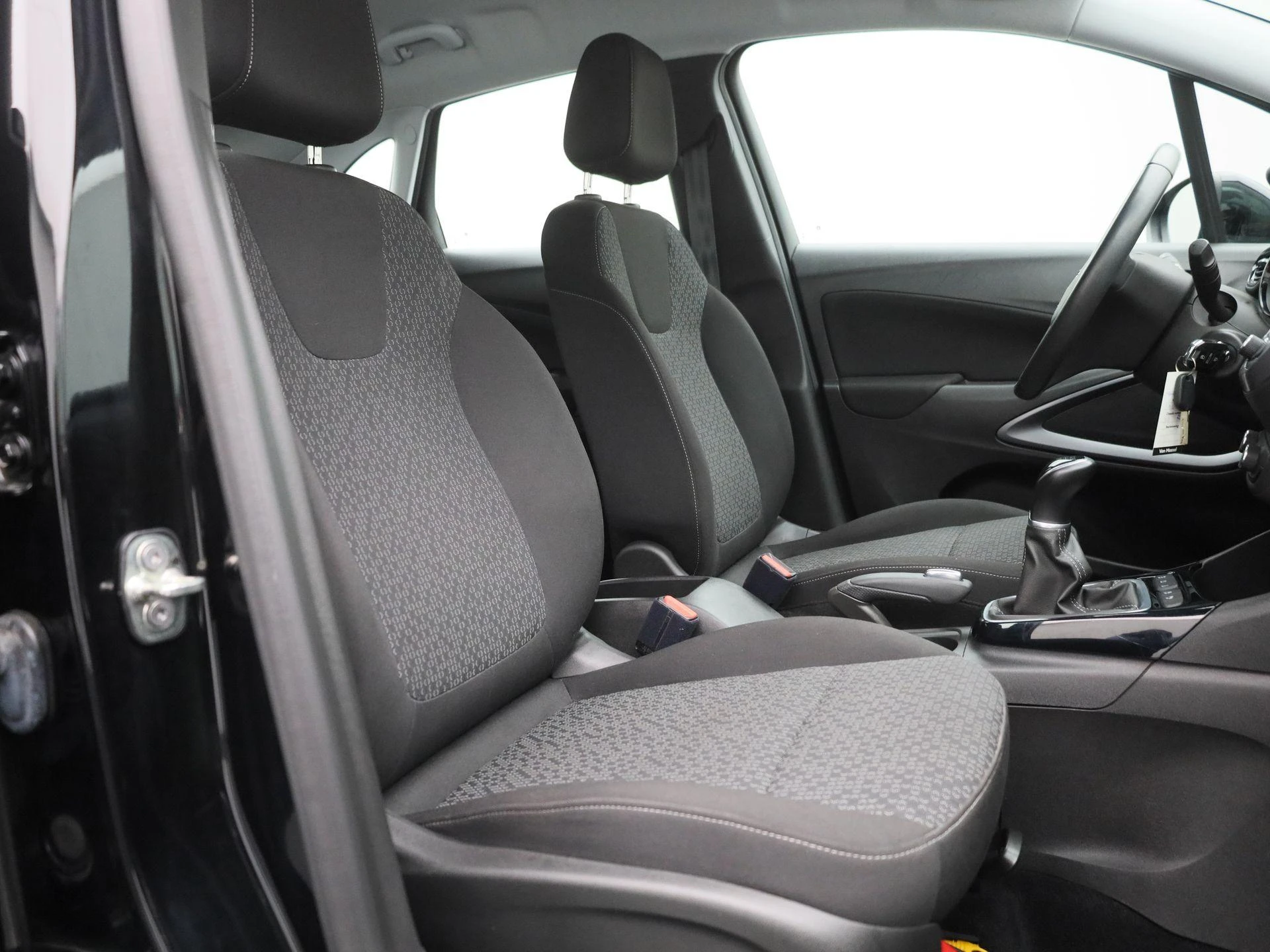 Opel-Crossland-image-29